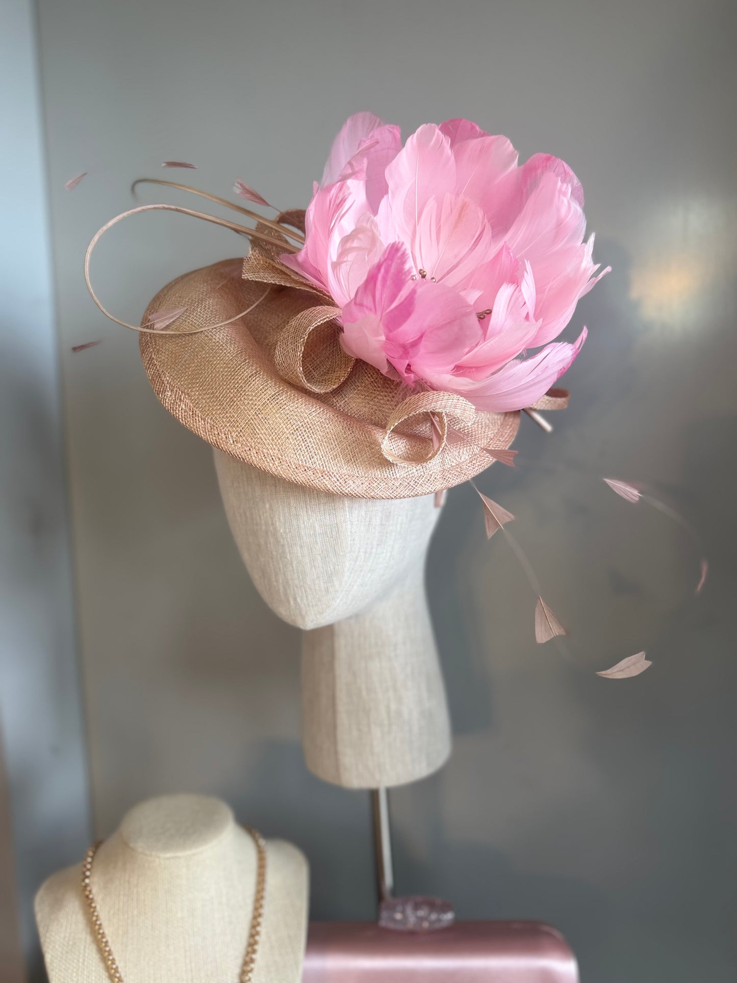 “Anthea” pink & nude brim