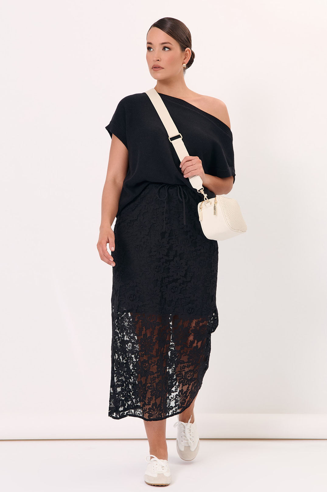 Mae lace skirt size 10