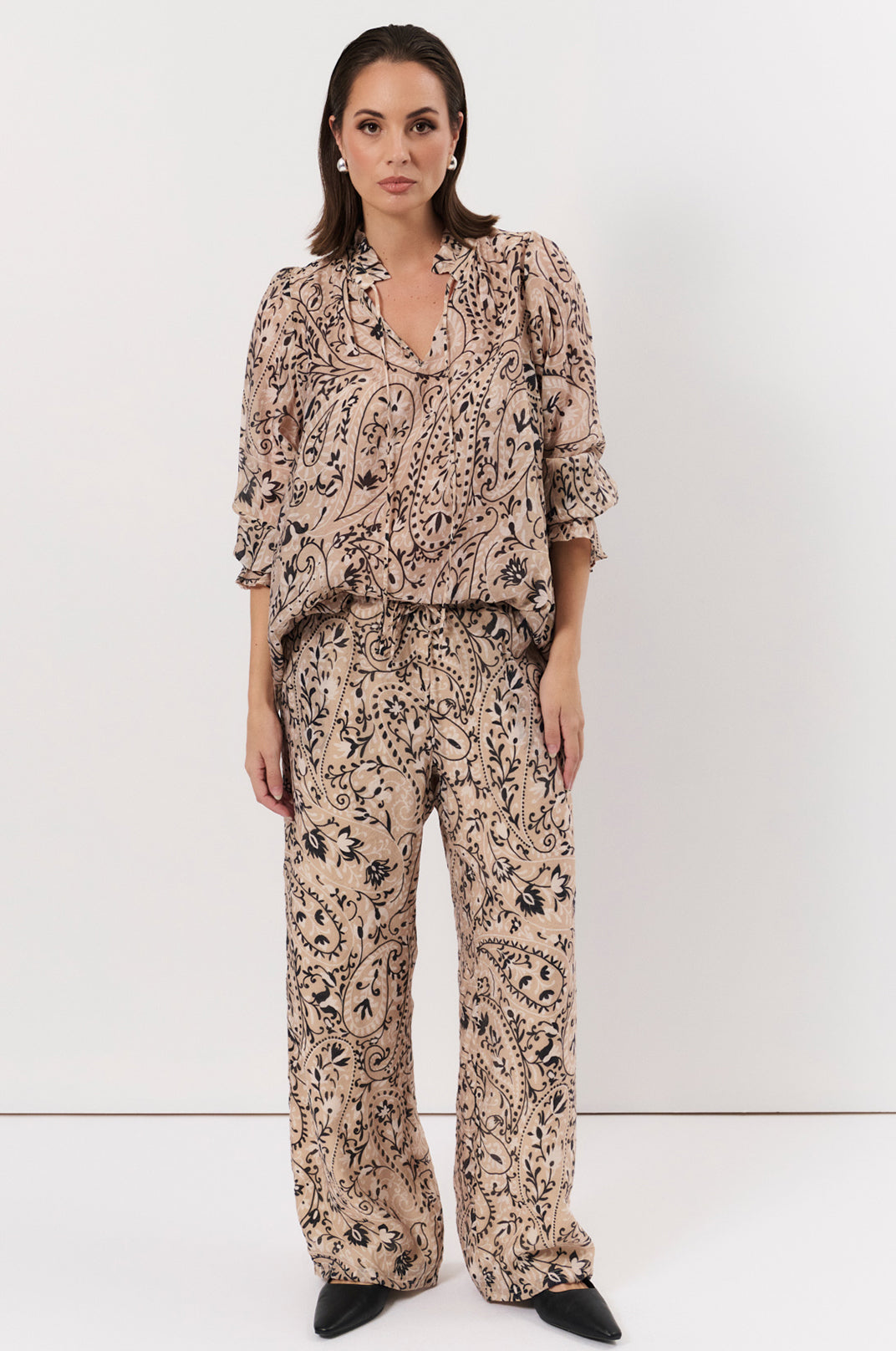 Sandra print long sleeve top size 12