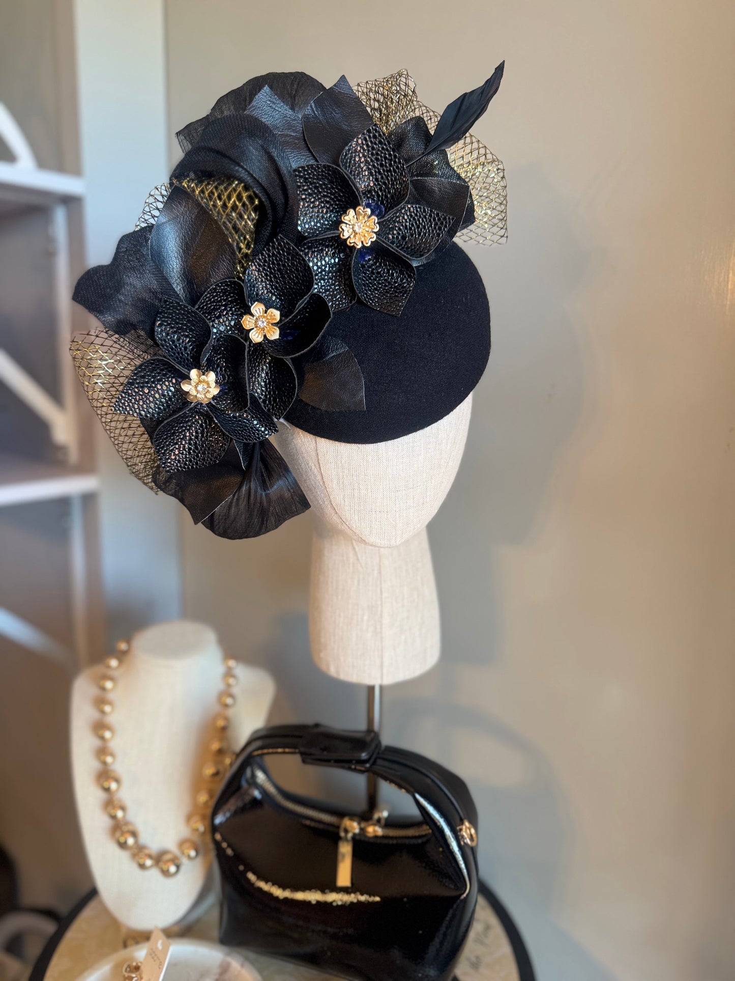 “Xanthe” black & gold pillbox
