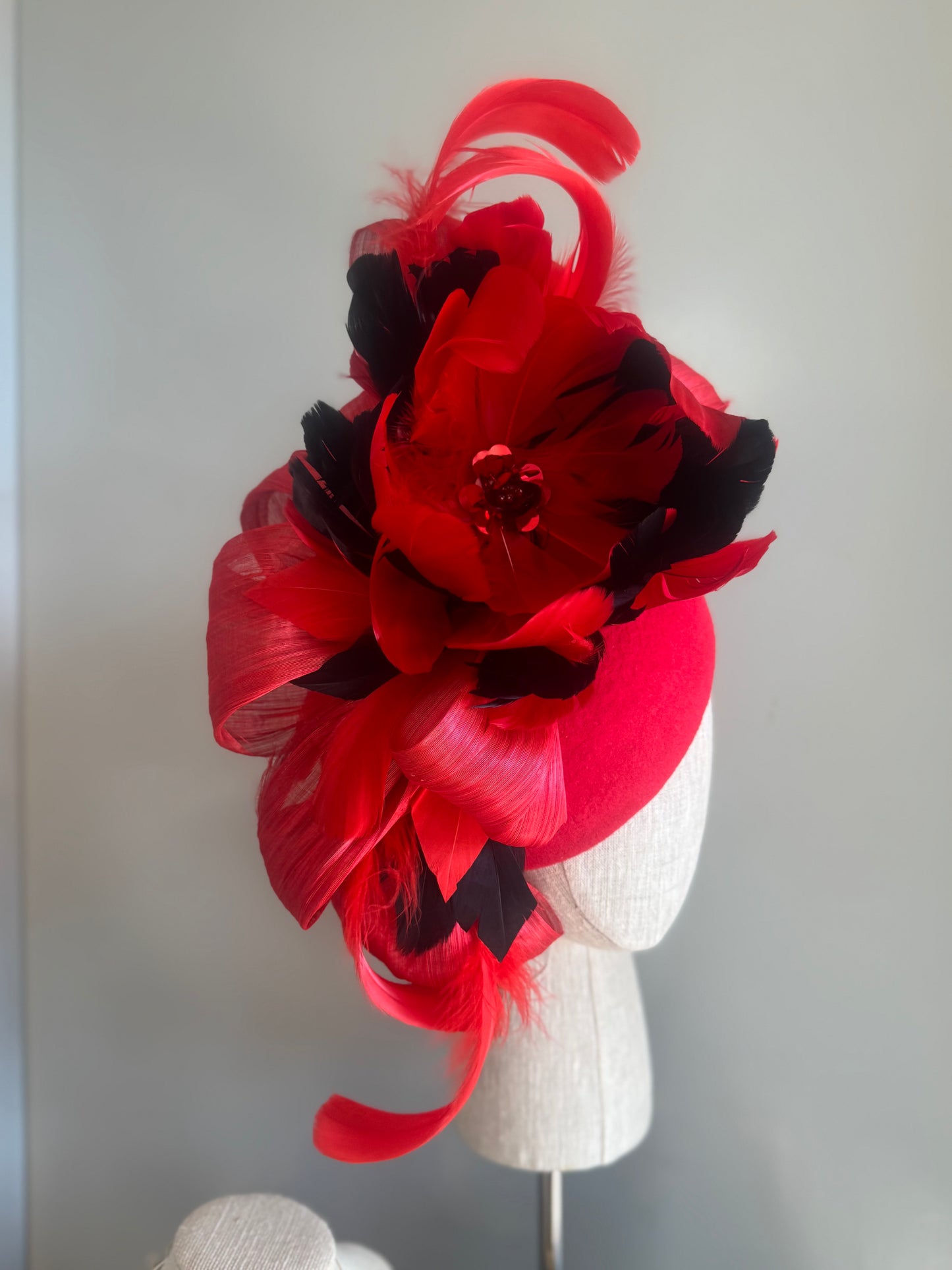 “Nettie” red & black felt/wool pillbox
