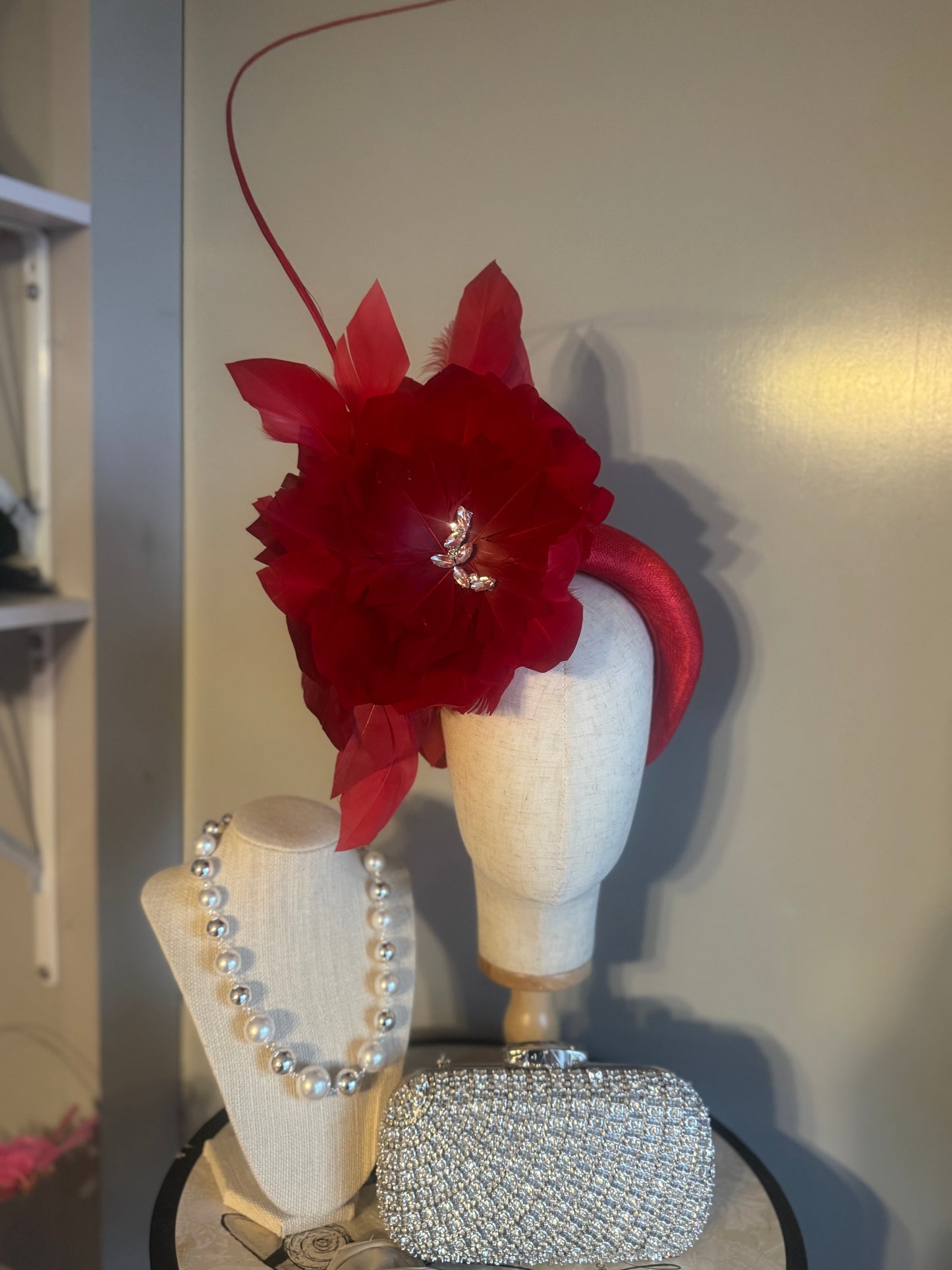 “Taylor” Red feather statement