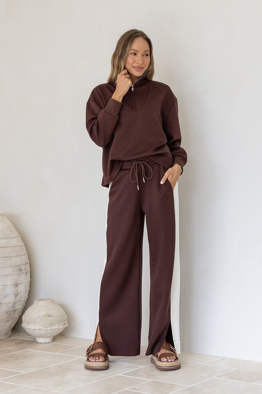 Off duty stripe pants in Coco. Size XLarge