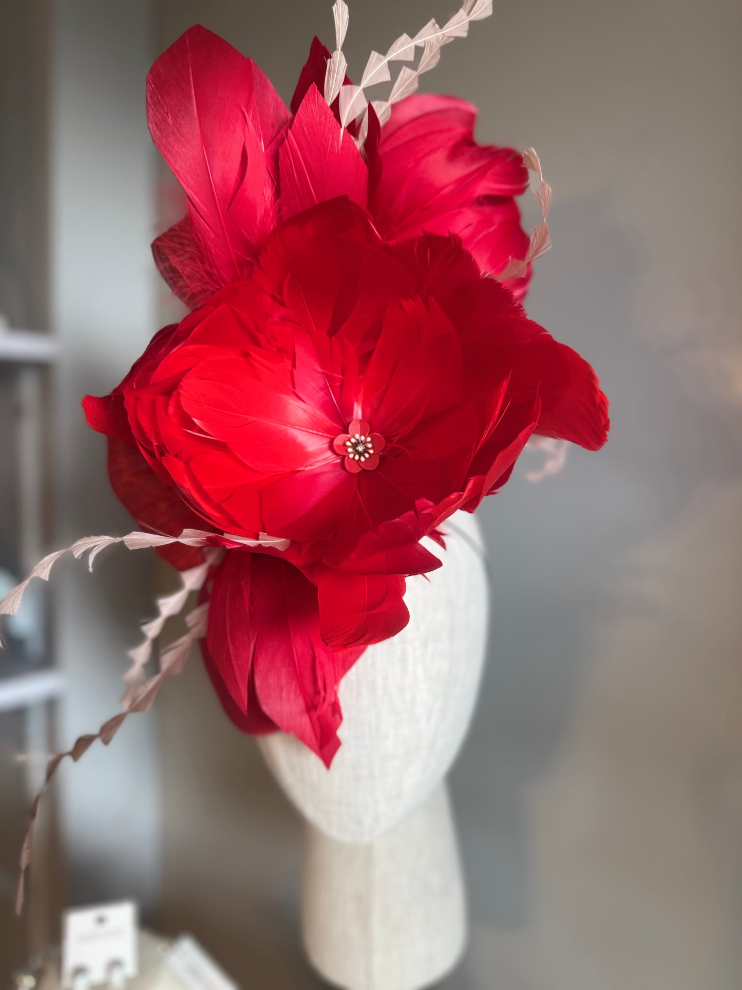 “Rita” red statement pillbox