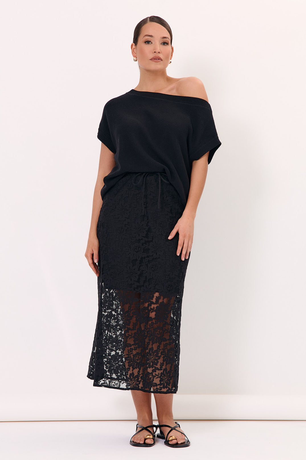 Mae lace skirt size 10