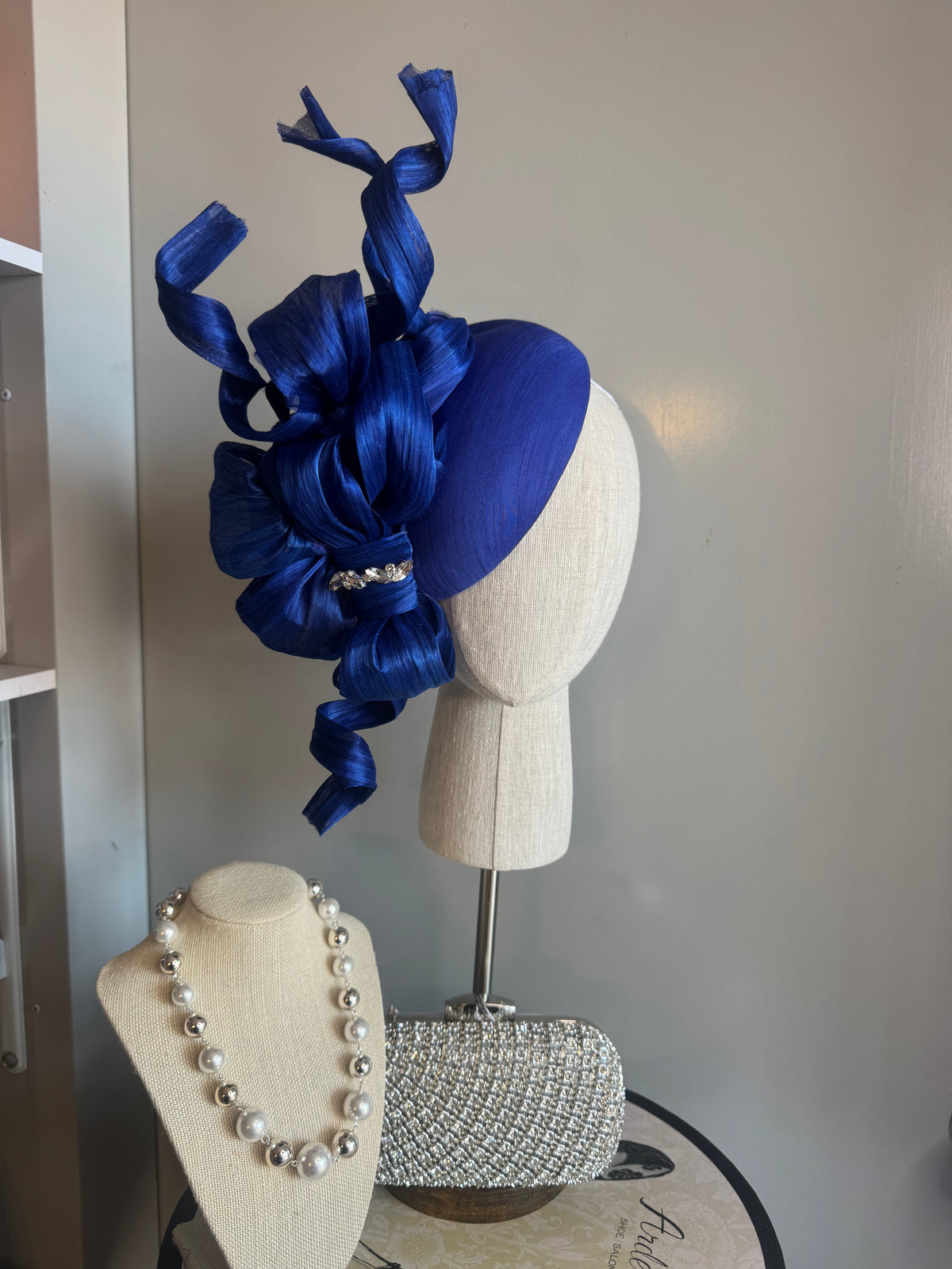 “Hollie” blue statement