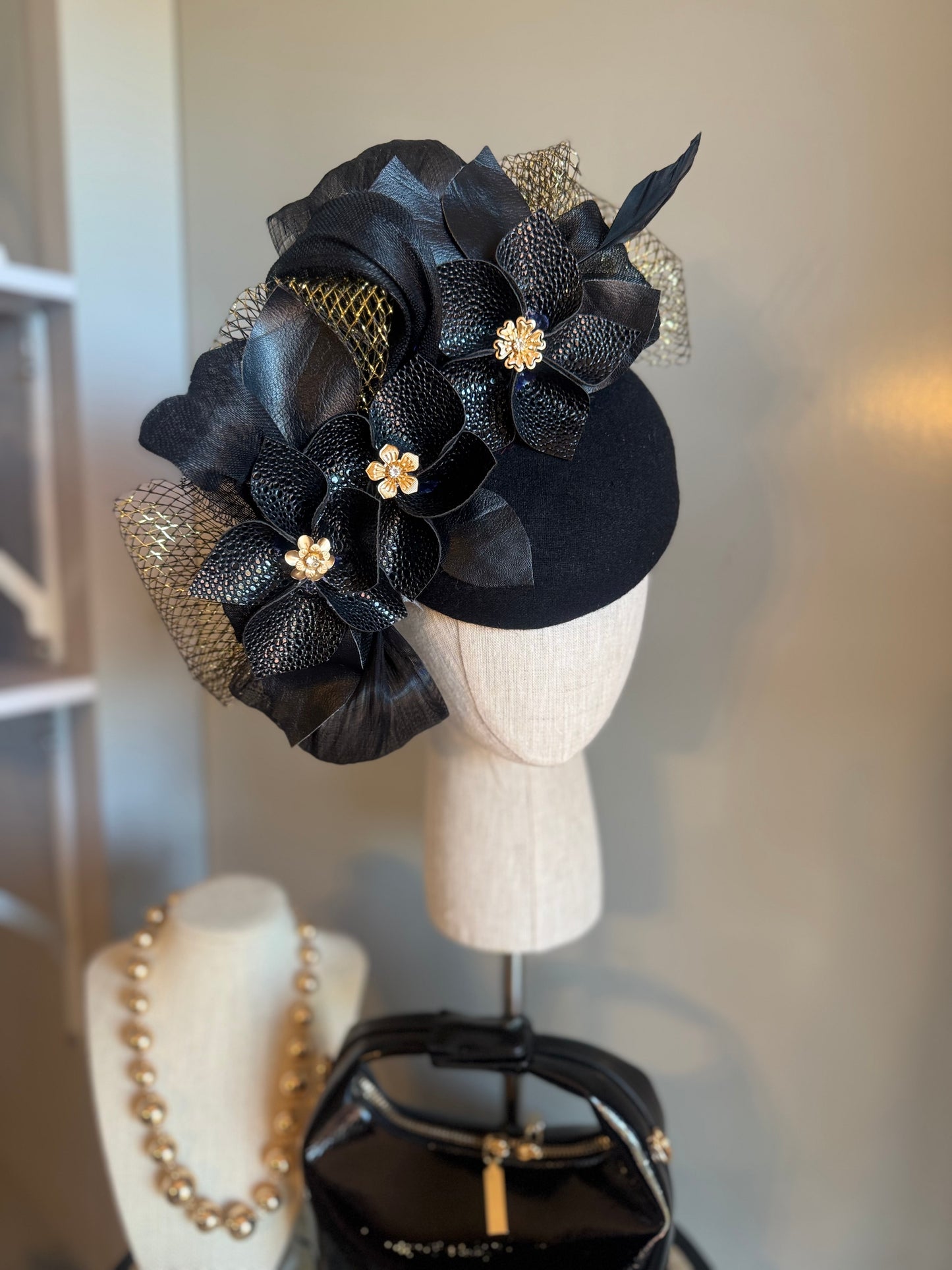 “Xanthe” black & gold pillbox