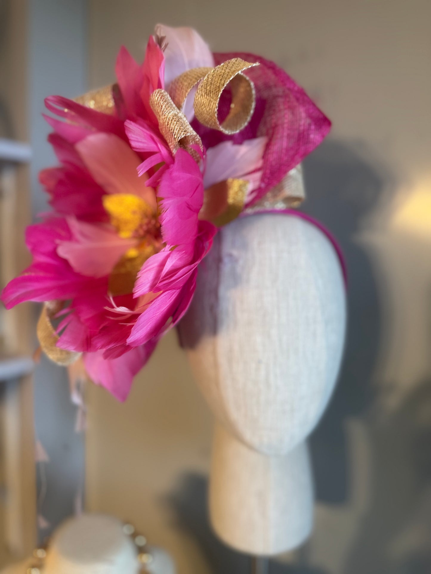 “Sammi” pink & gold statement