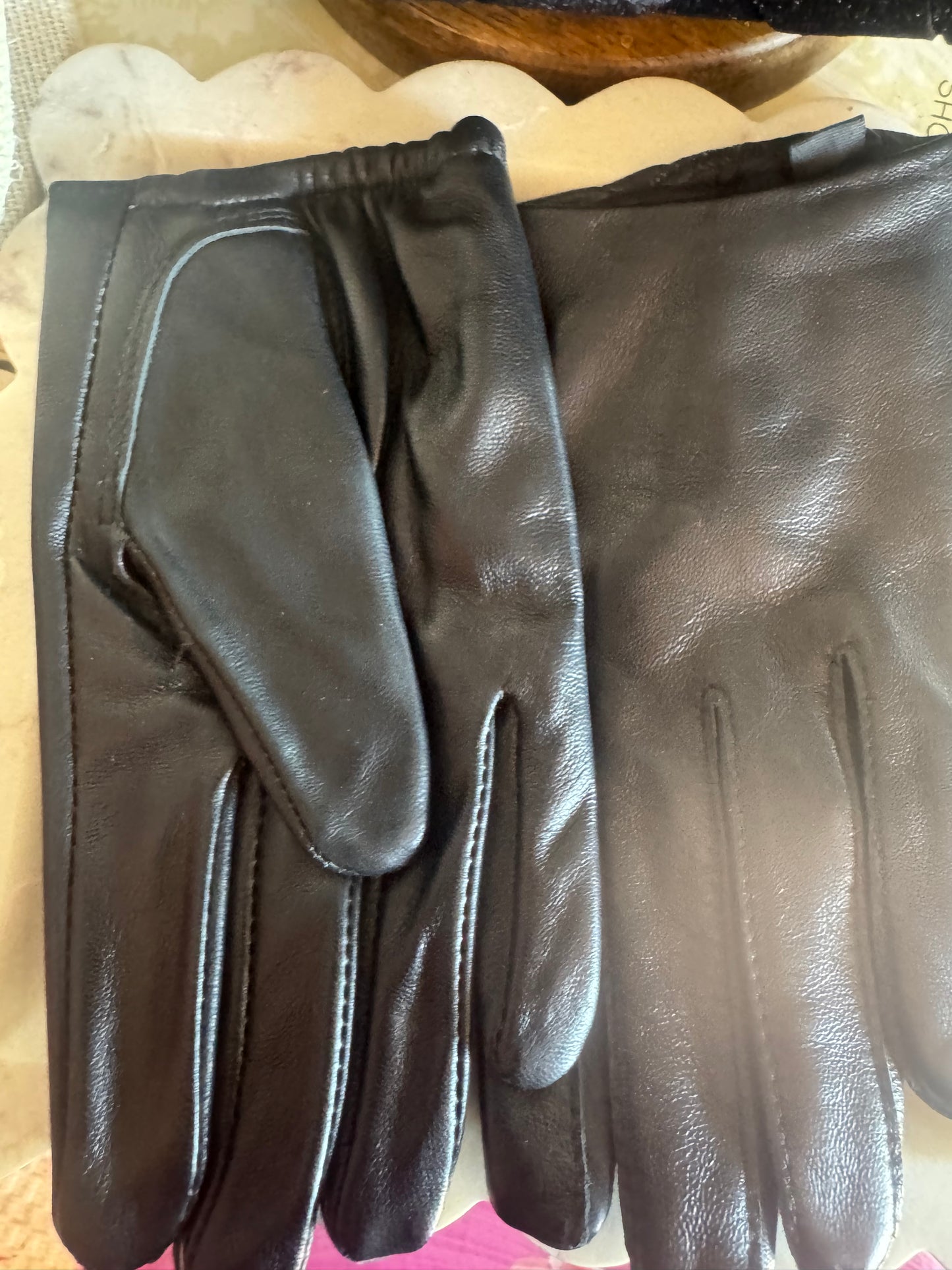Black leather gloves XL