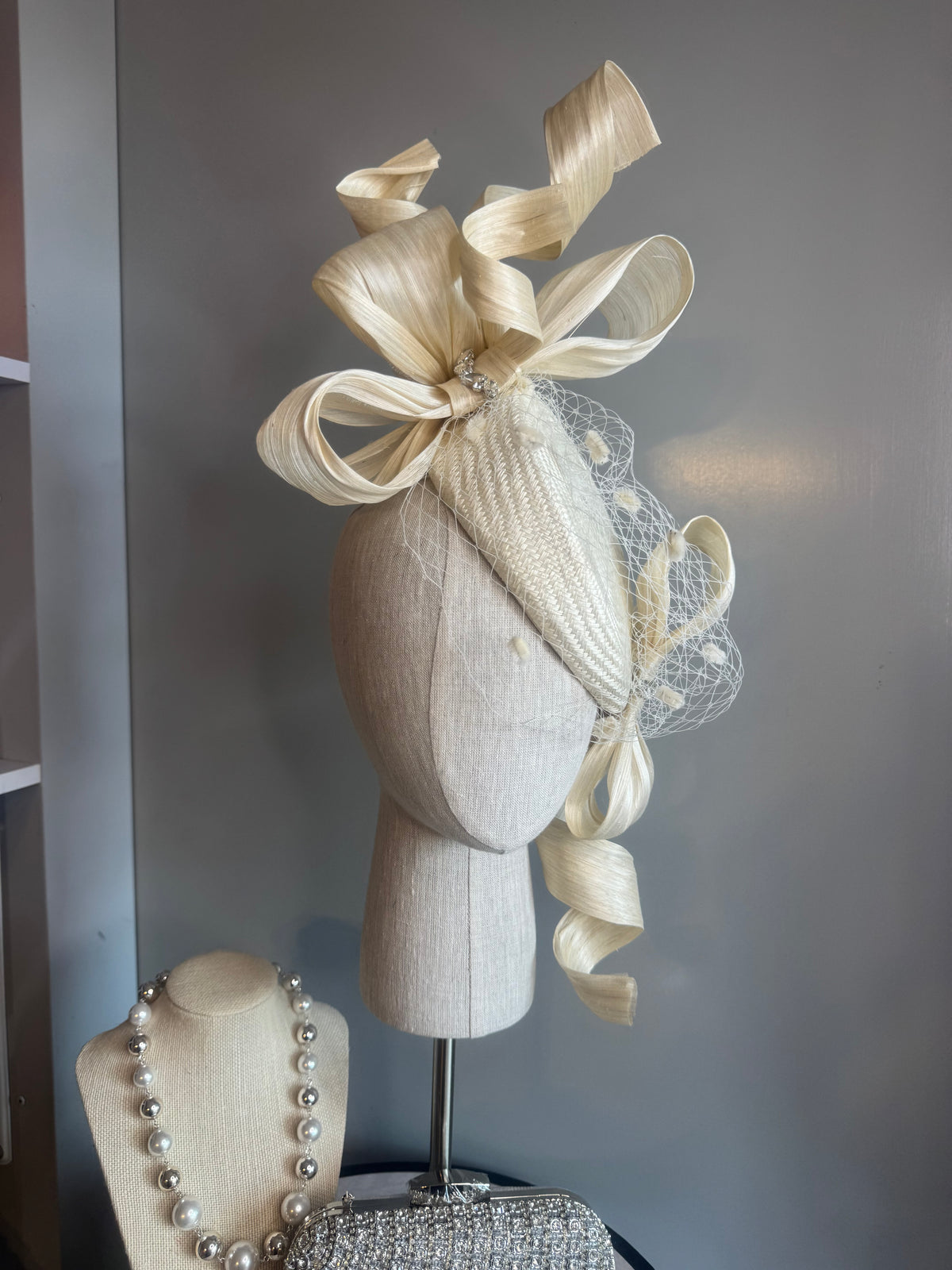 “Bridie” Cream statement
