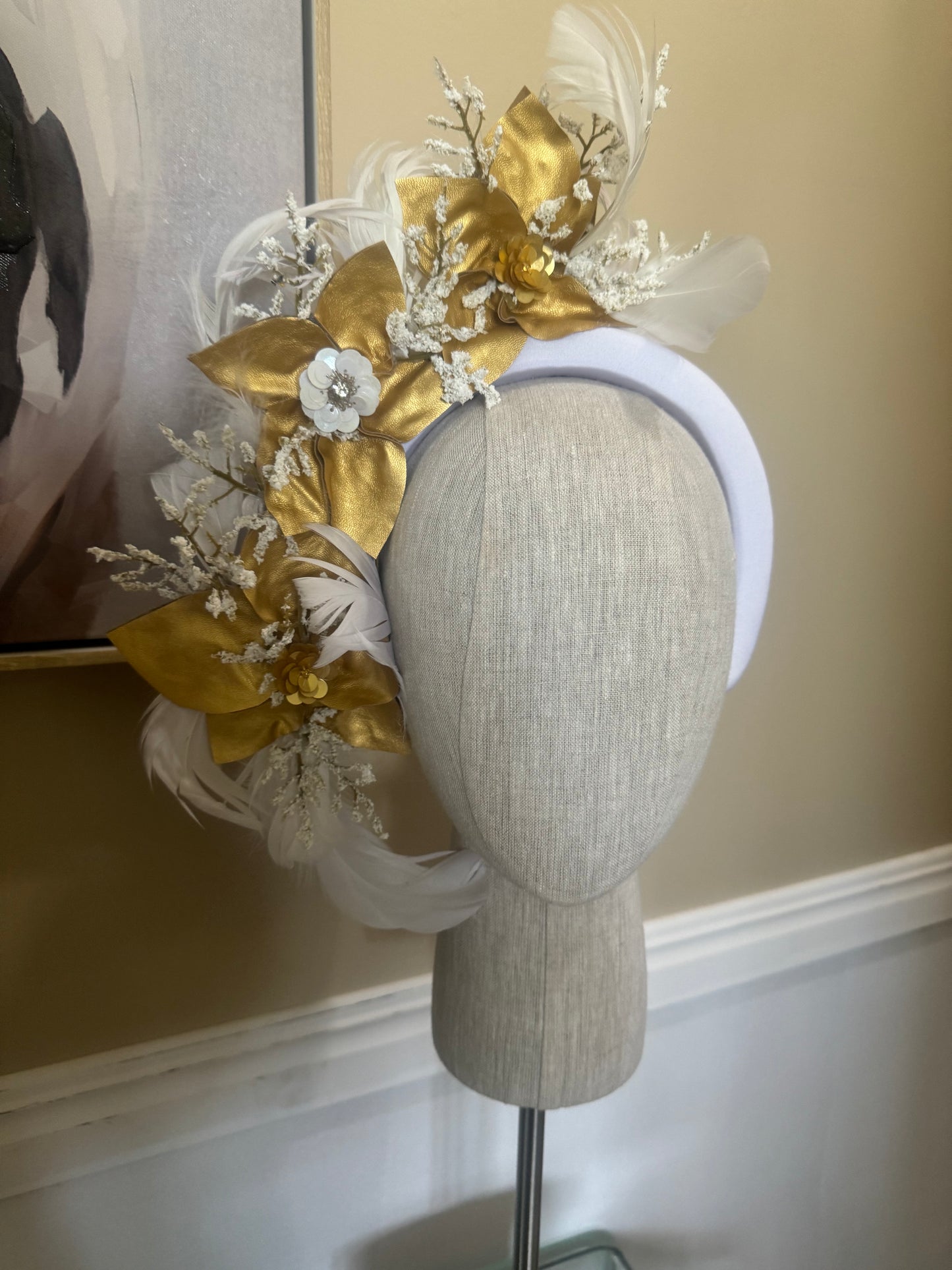 white & Gold floral