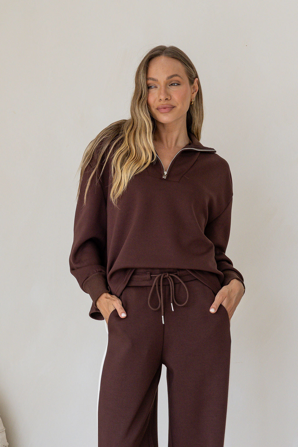 Off duty stripe pants in Coco Size Medium