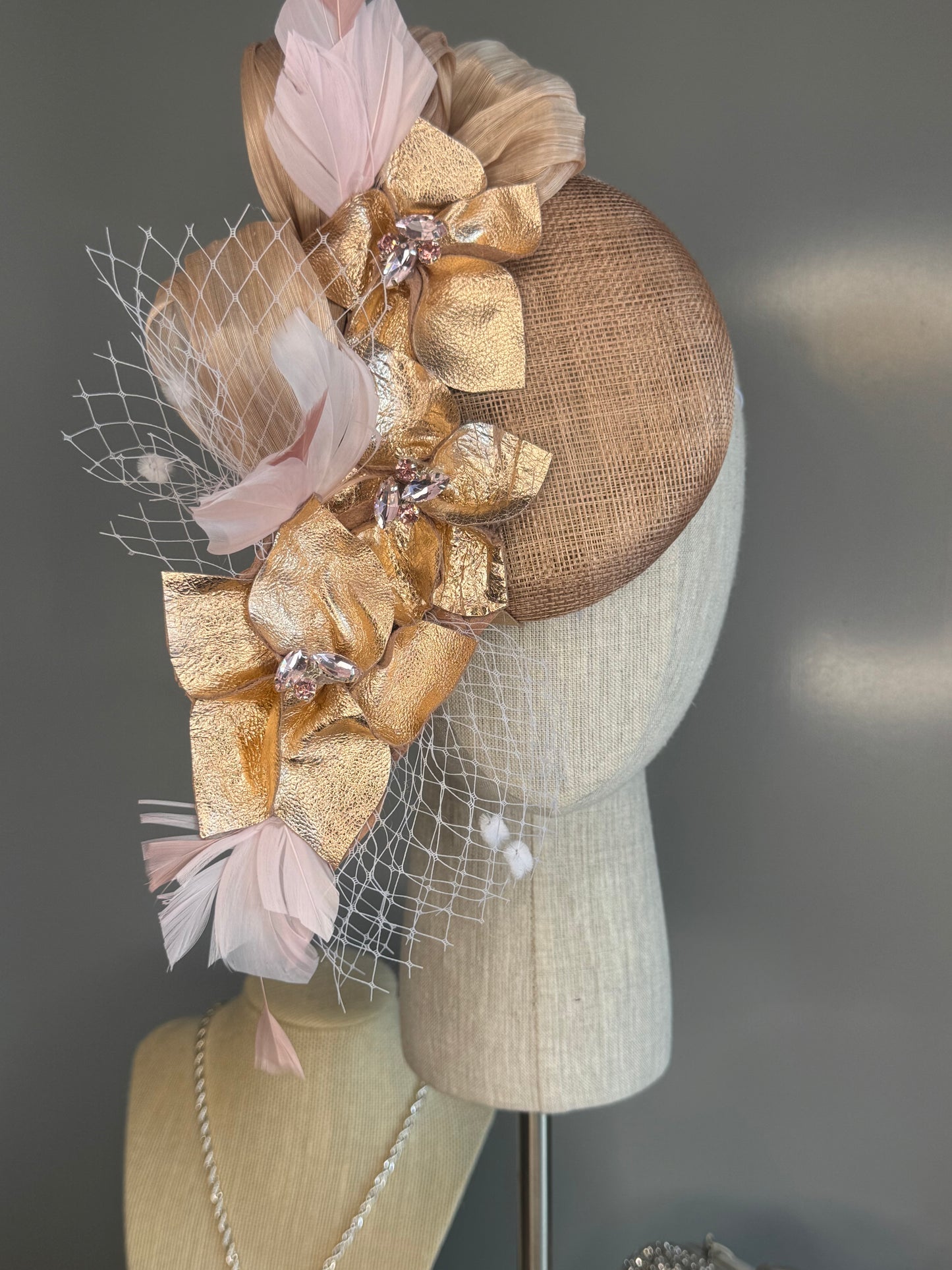 “Scottie” rose gold soft pink statement