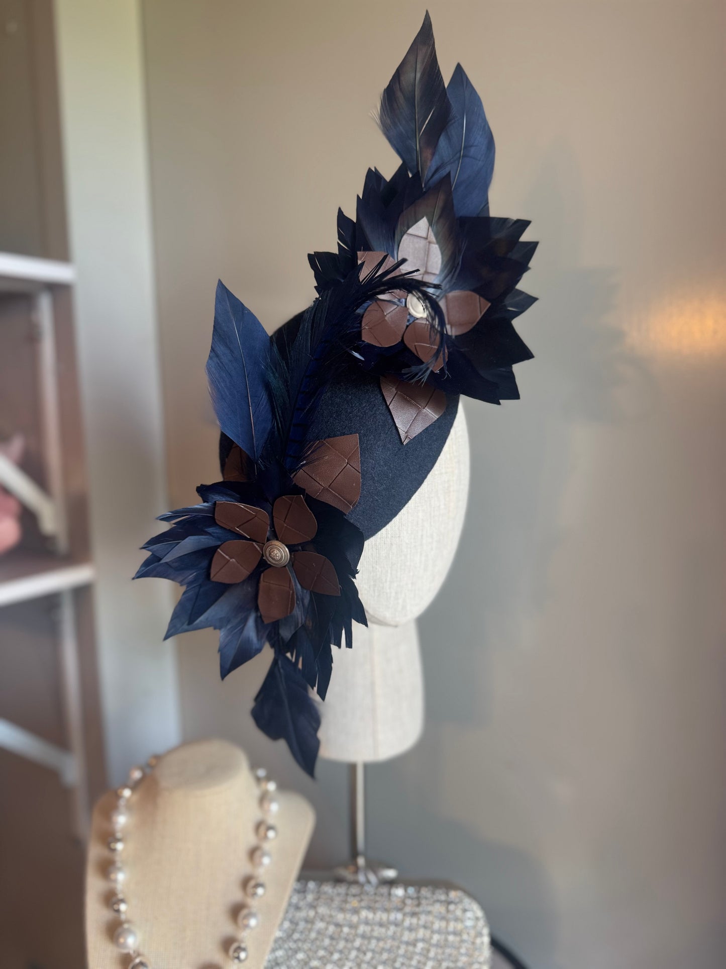 “Taylor” Navy & Chocolate statement pillbox