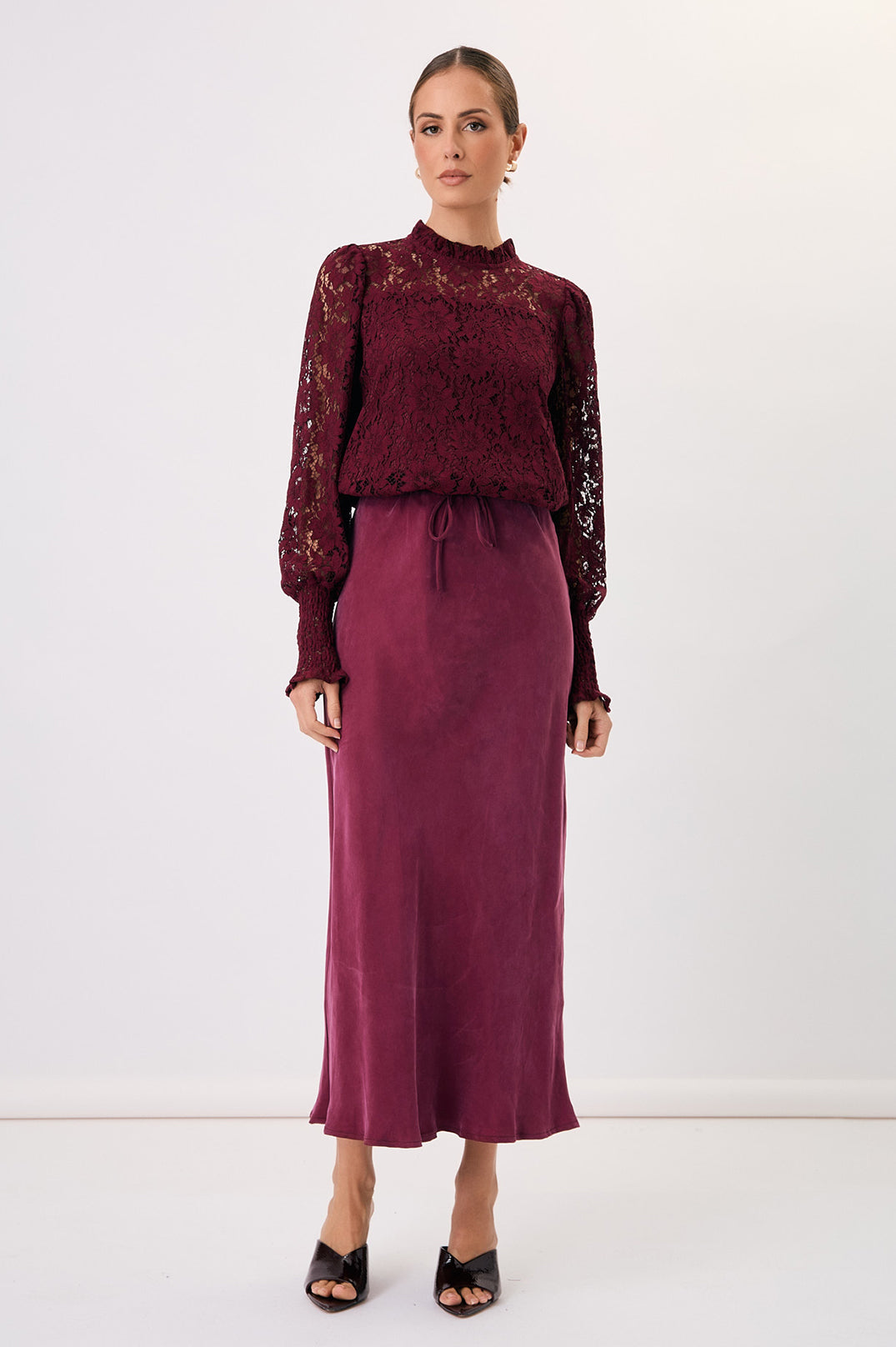 Olivia long sleeve lace top burgundy size 8