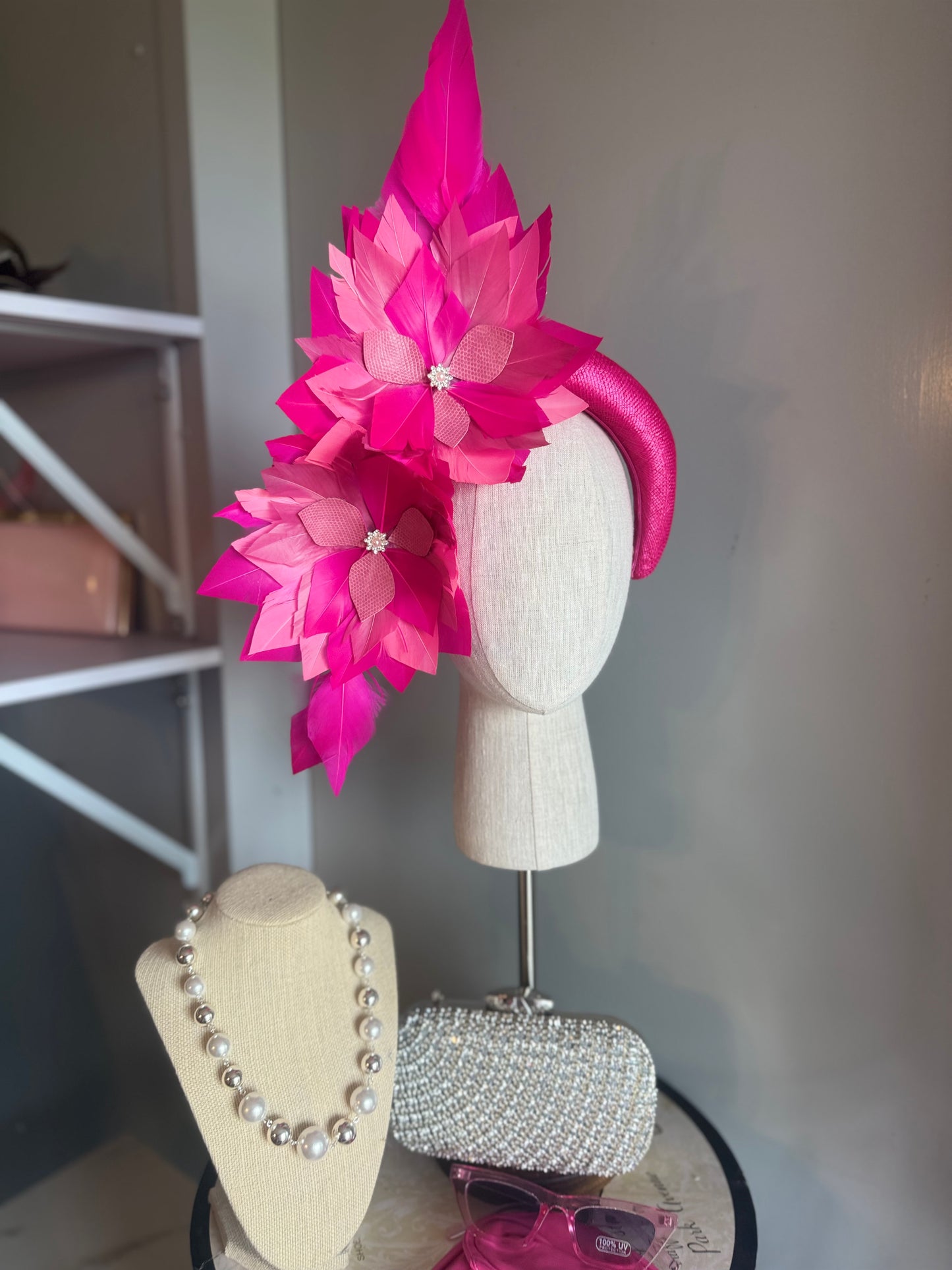 “Jessica” Pink feather statement