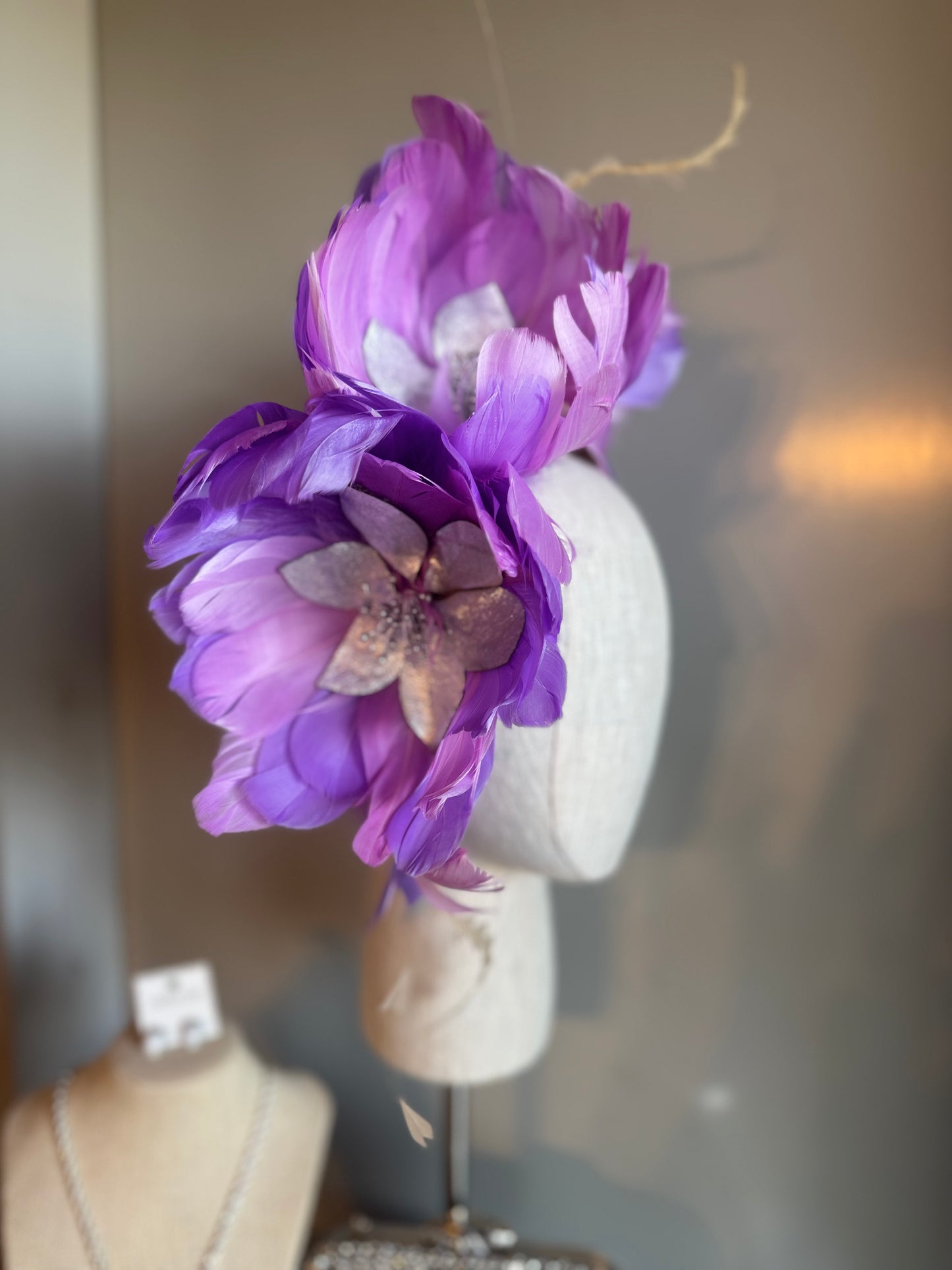 “Simmie” lilac & silver feather floral