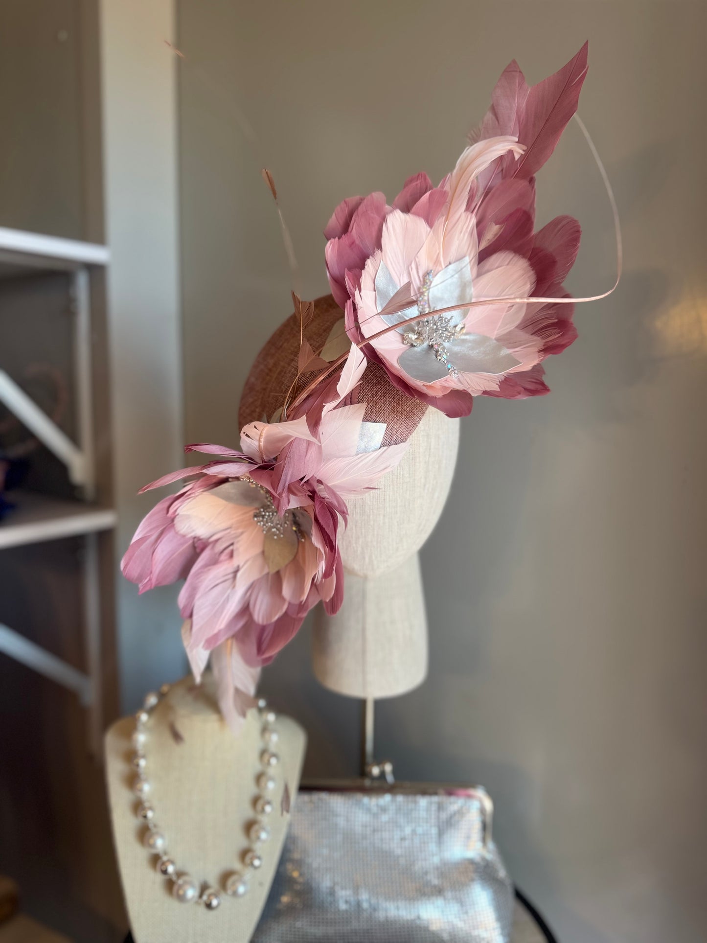 “Fleur” mauve & soft pink feather linen pillbox