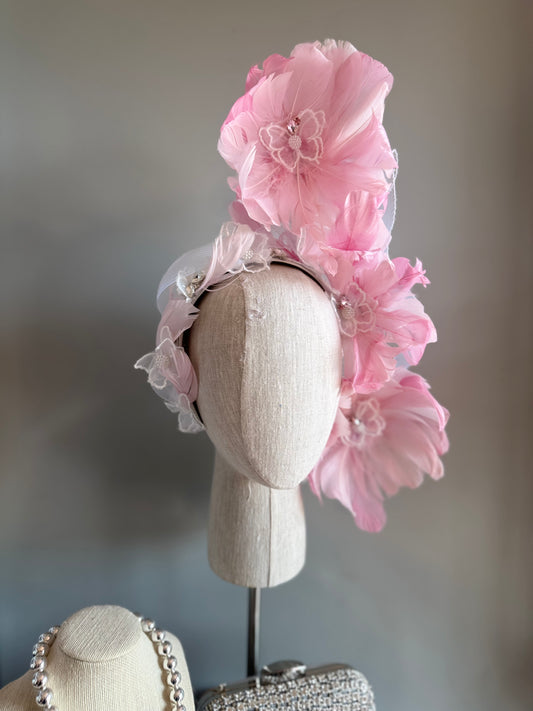 “Phoebe” pink & white lace feather floating statement