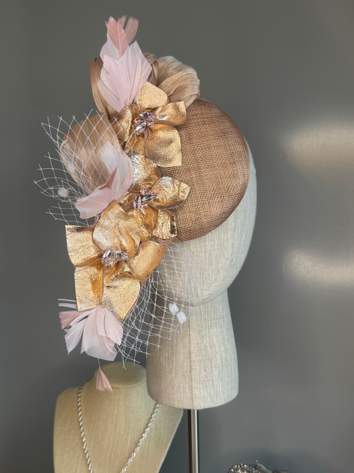 “Scottie” rose gold soft pink statement