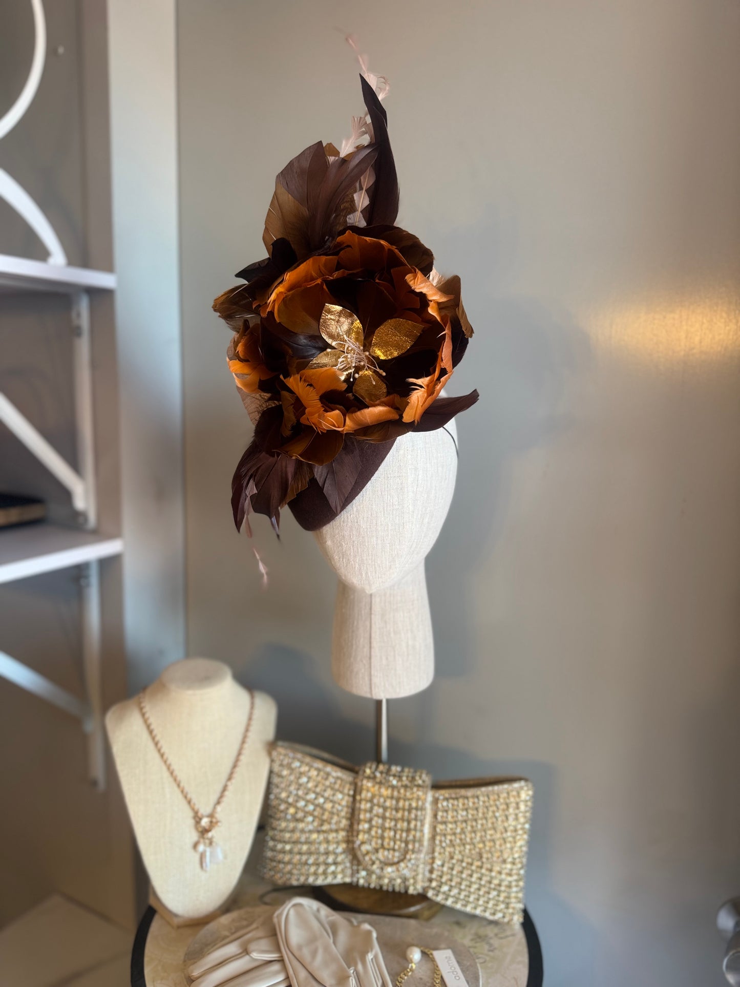 “Jilly” brown & burnt orange feather pillbox