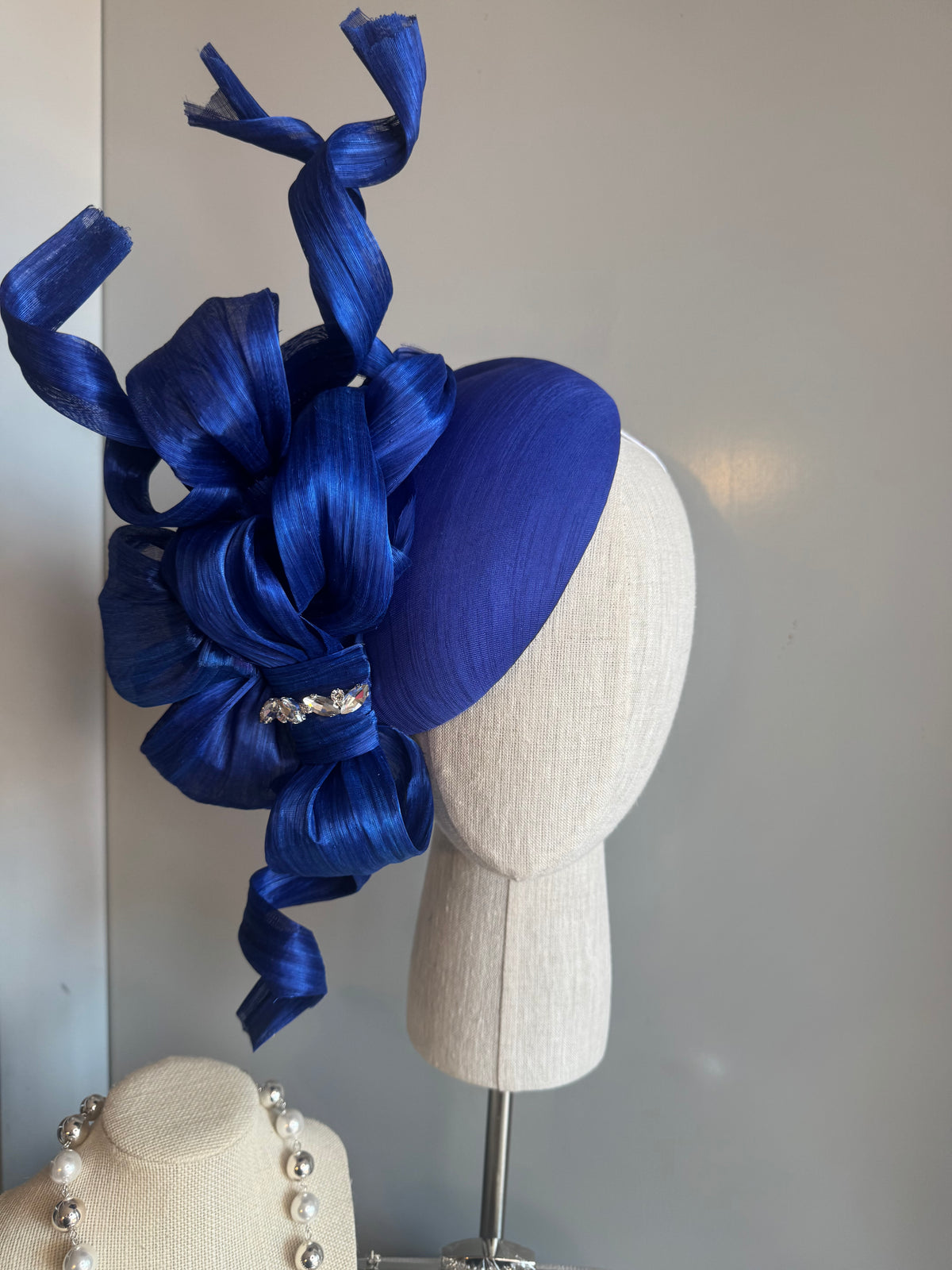 “Hollie” blue statement