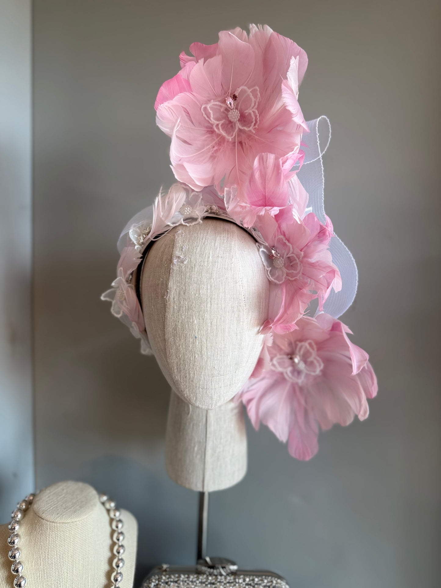 “Phoebe” pink & white lace feather floating statement