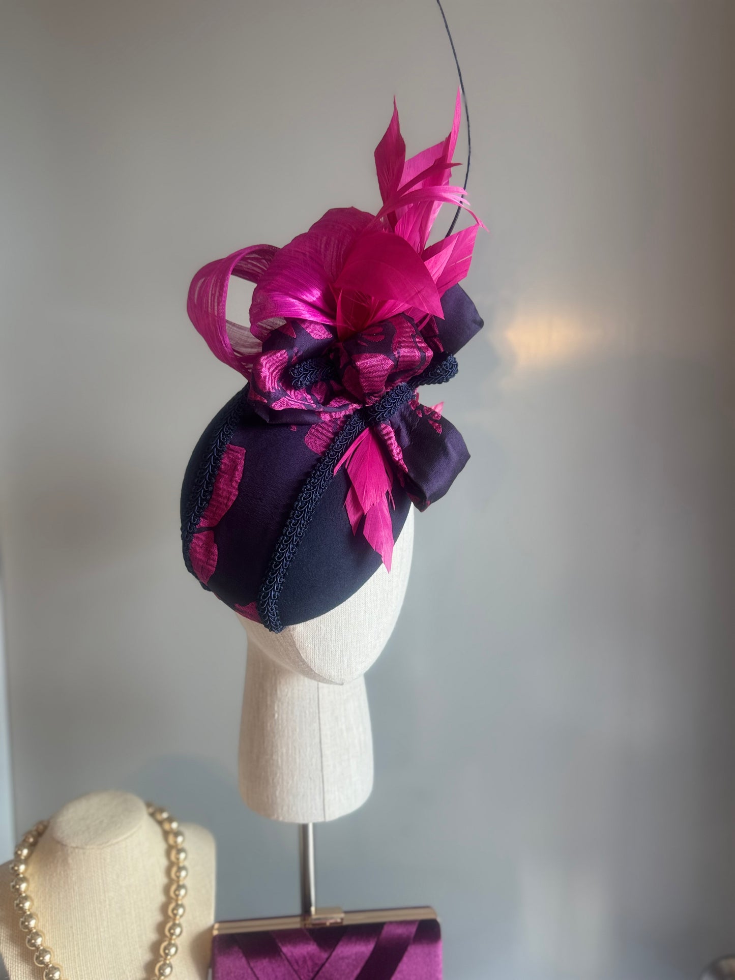 “Phillipa” Navy & Magenta felt/wool pillbox