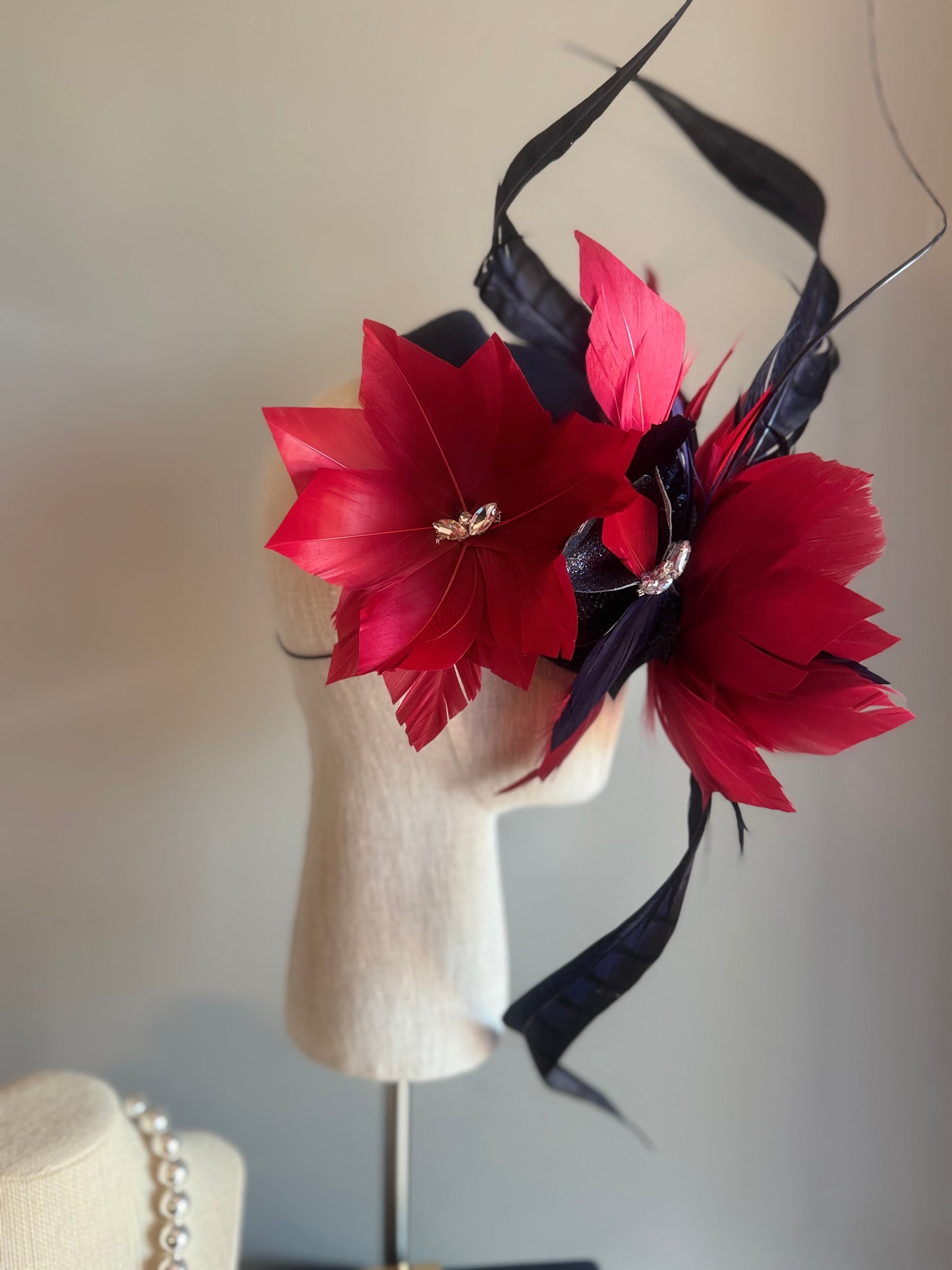 “Farrah” Navy & red statement felt/wool pillbox