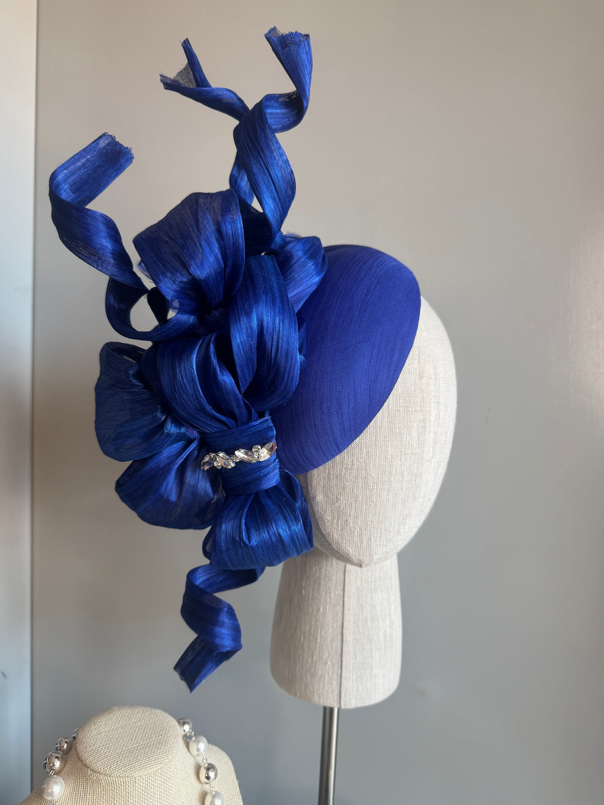 “Hollie” blue statement