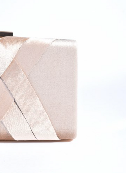 Majorie nude clutch