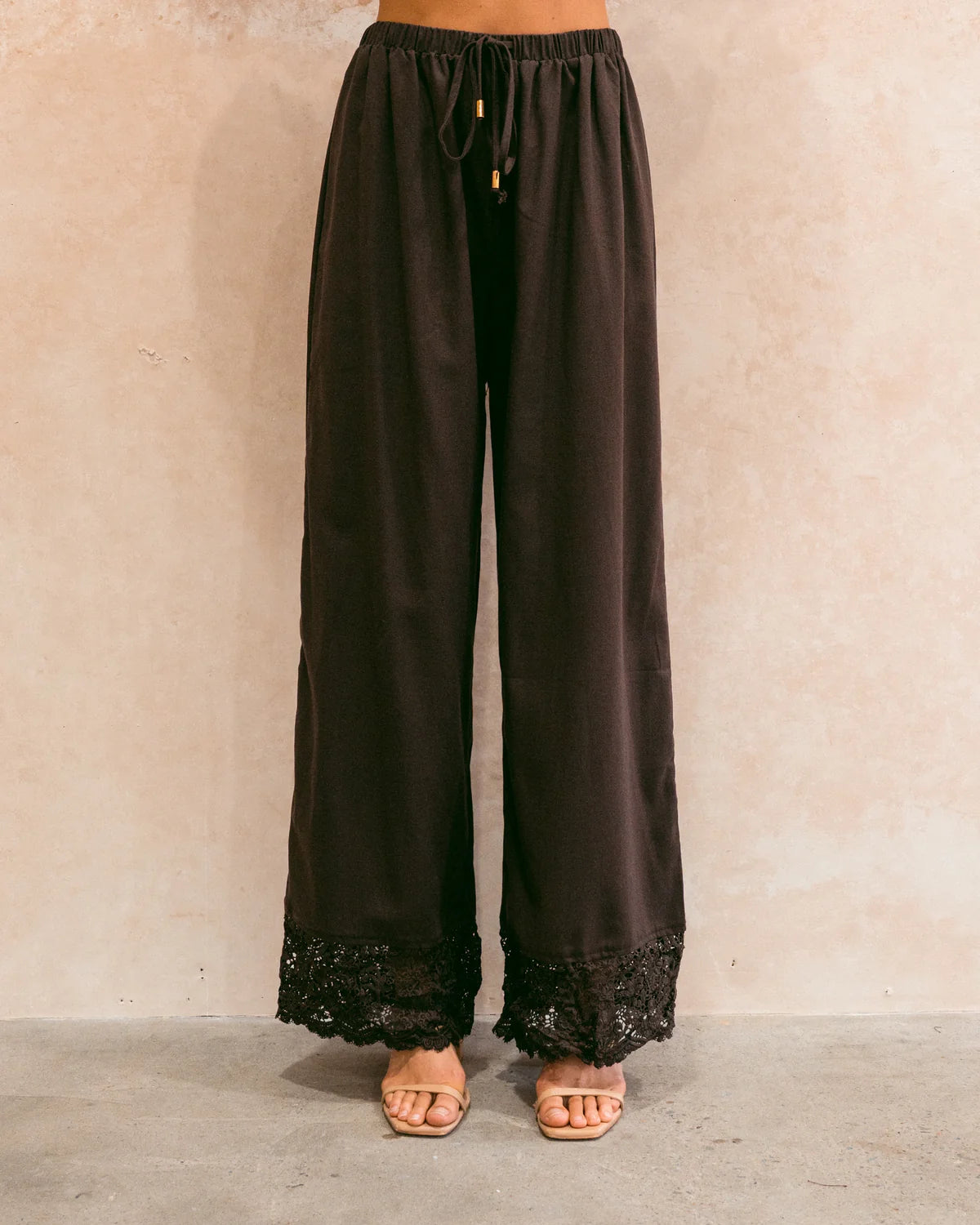 Lullaby lace pant chocolate size 10
