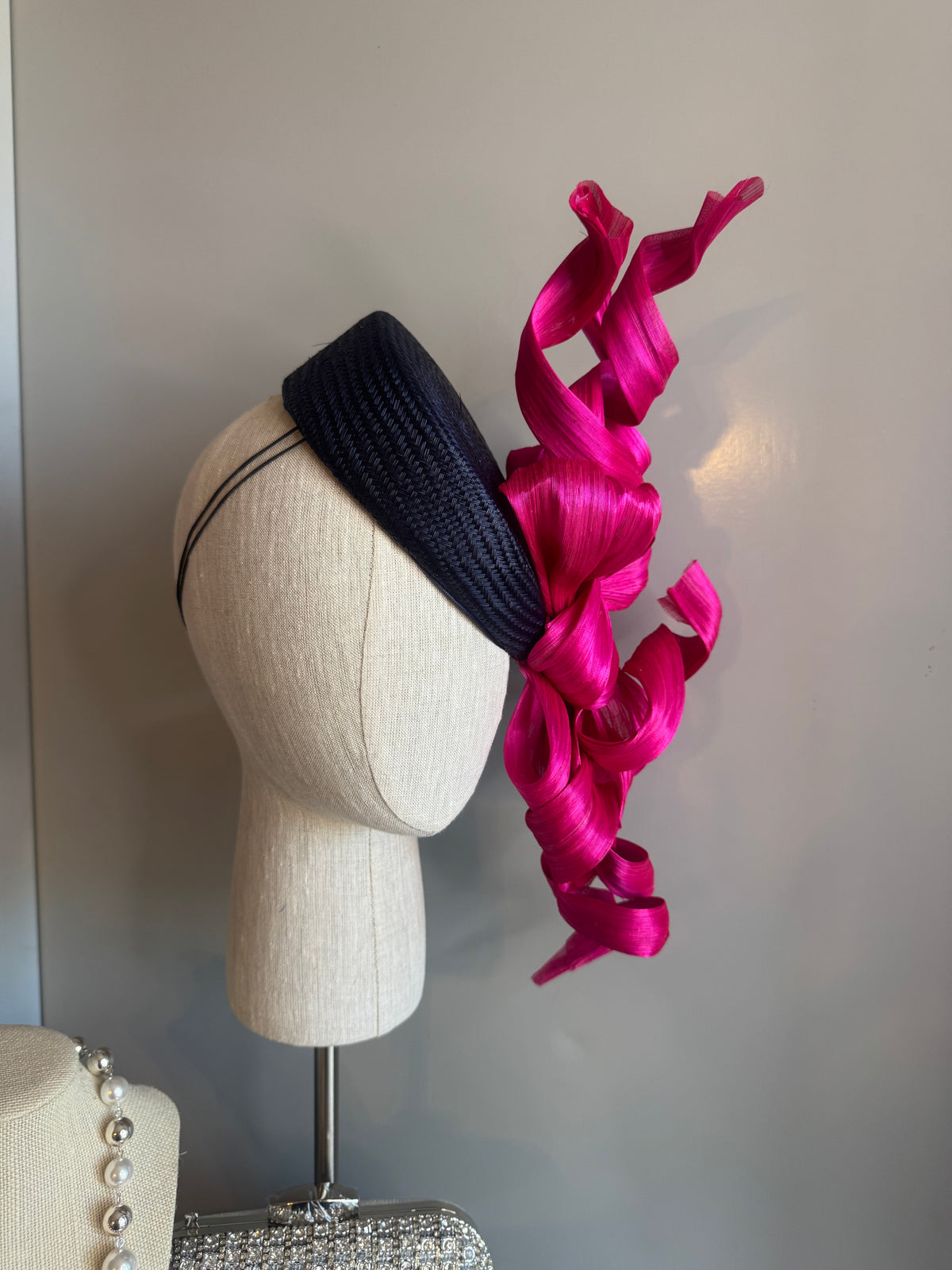 “Margot” Magenta & Navy pillbox