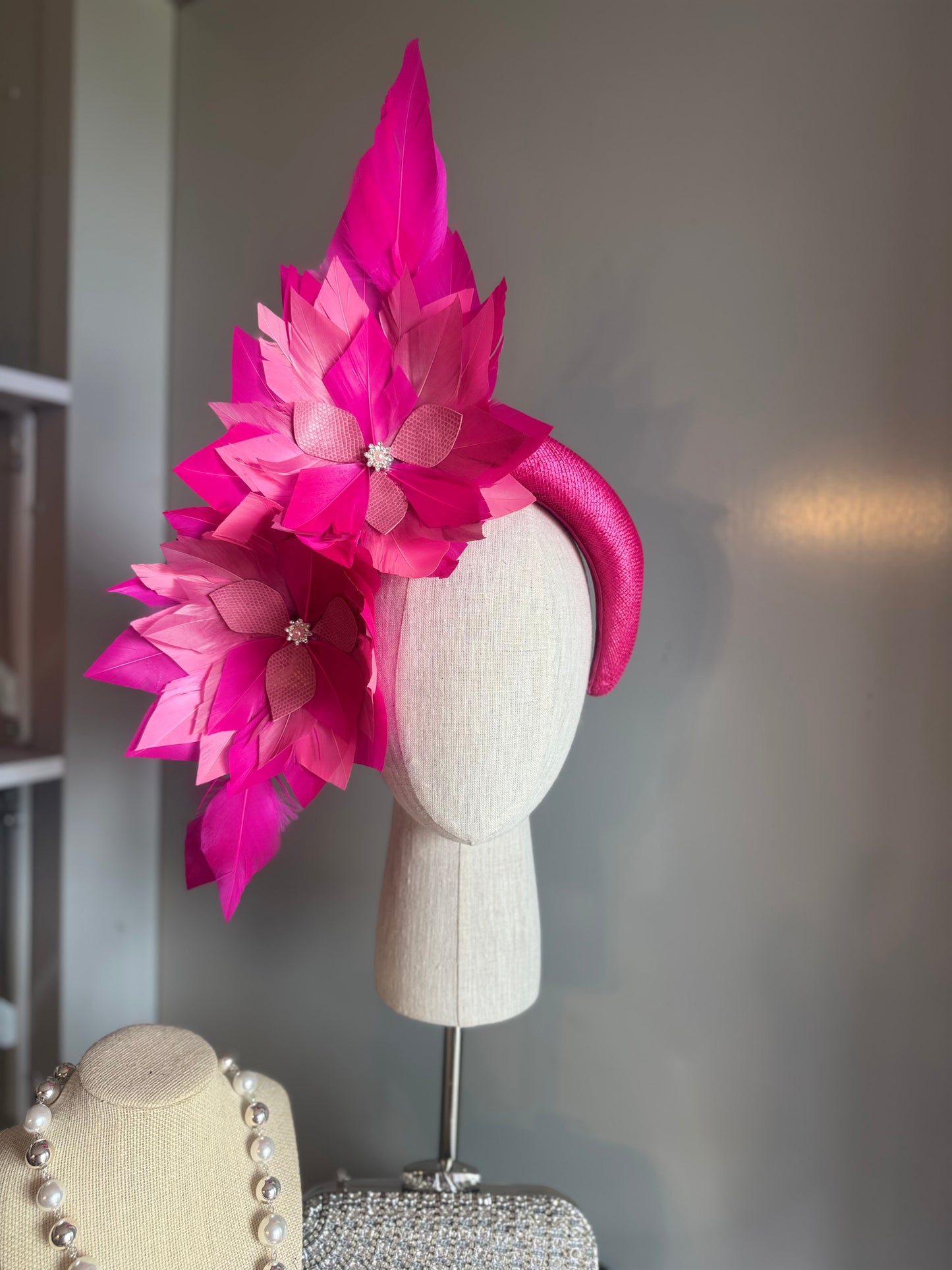 “Jessica” Pink feather statement