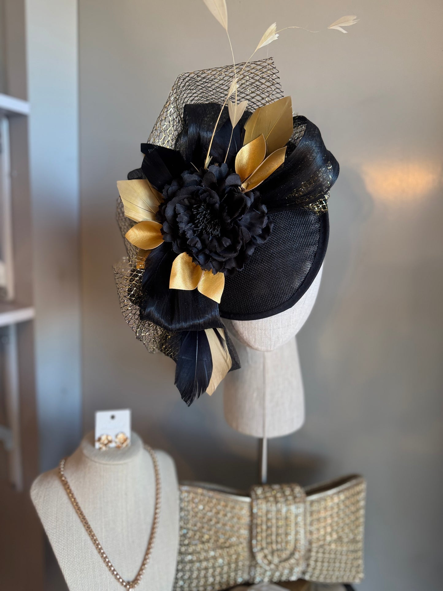 “Samantha” black & gold statement