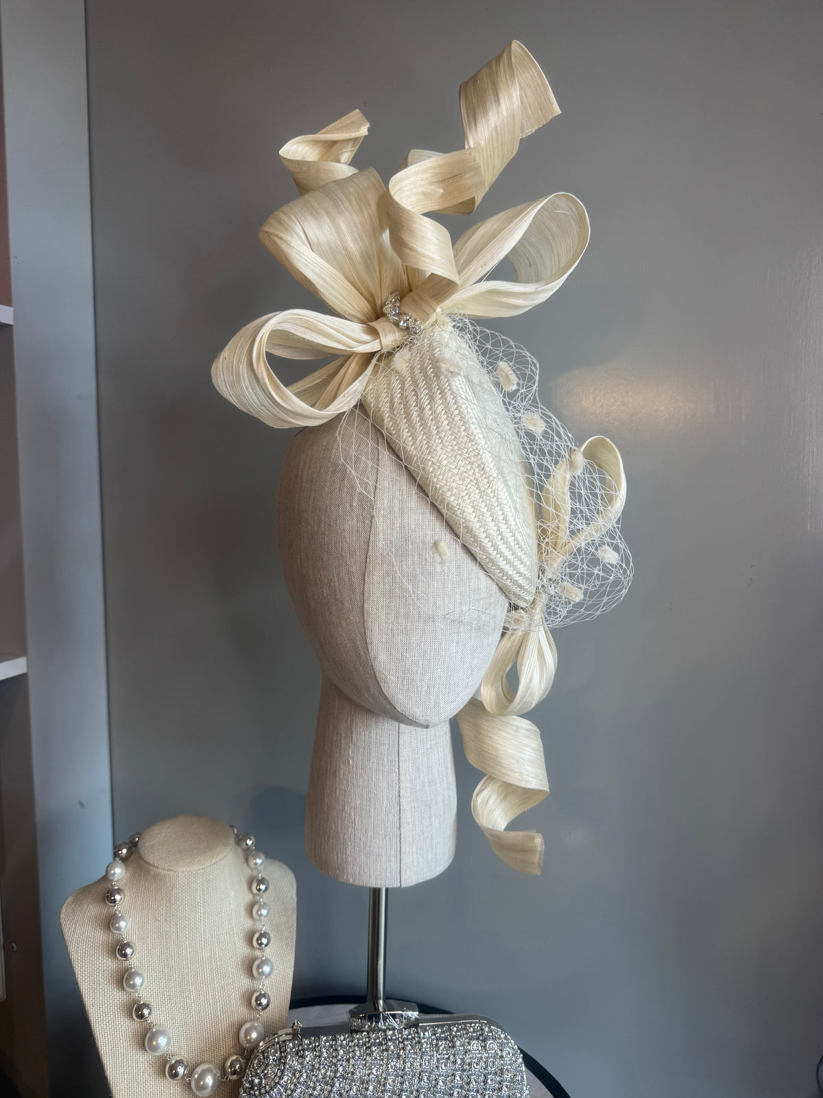 “Bridie” Cream statement