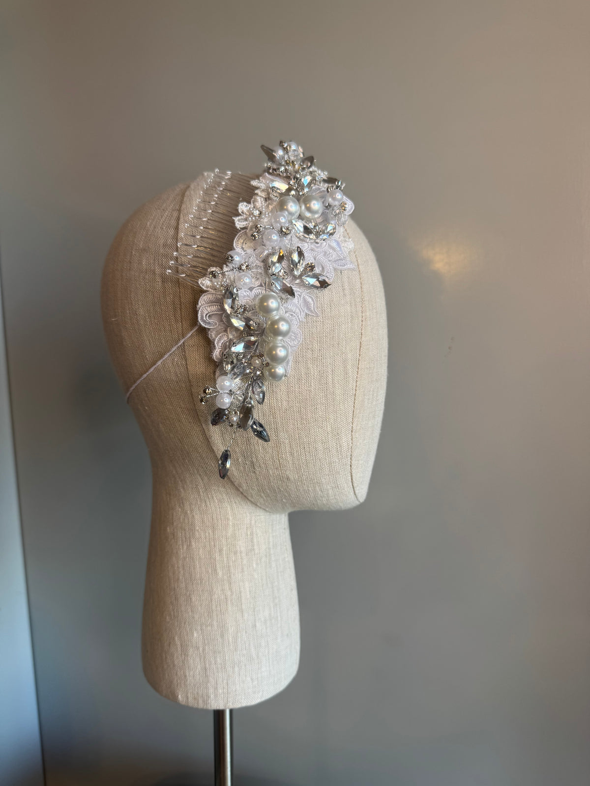 “Mary Jane” White pearl lace headpiece