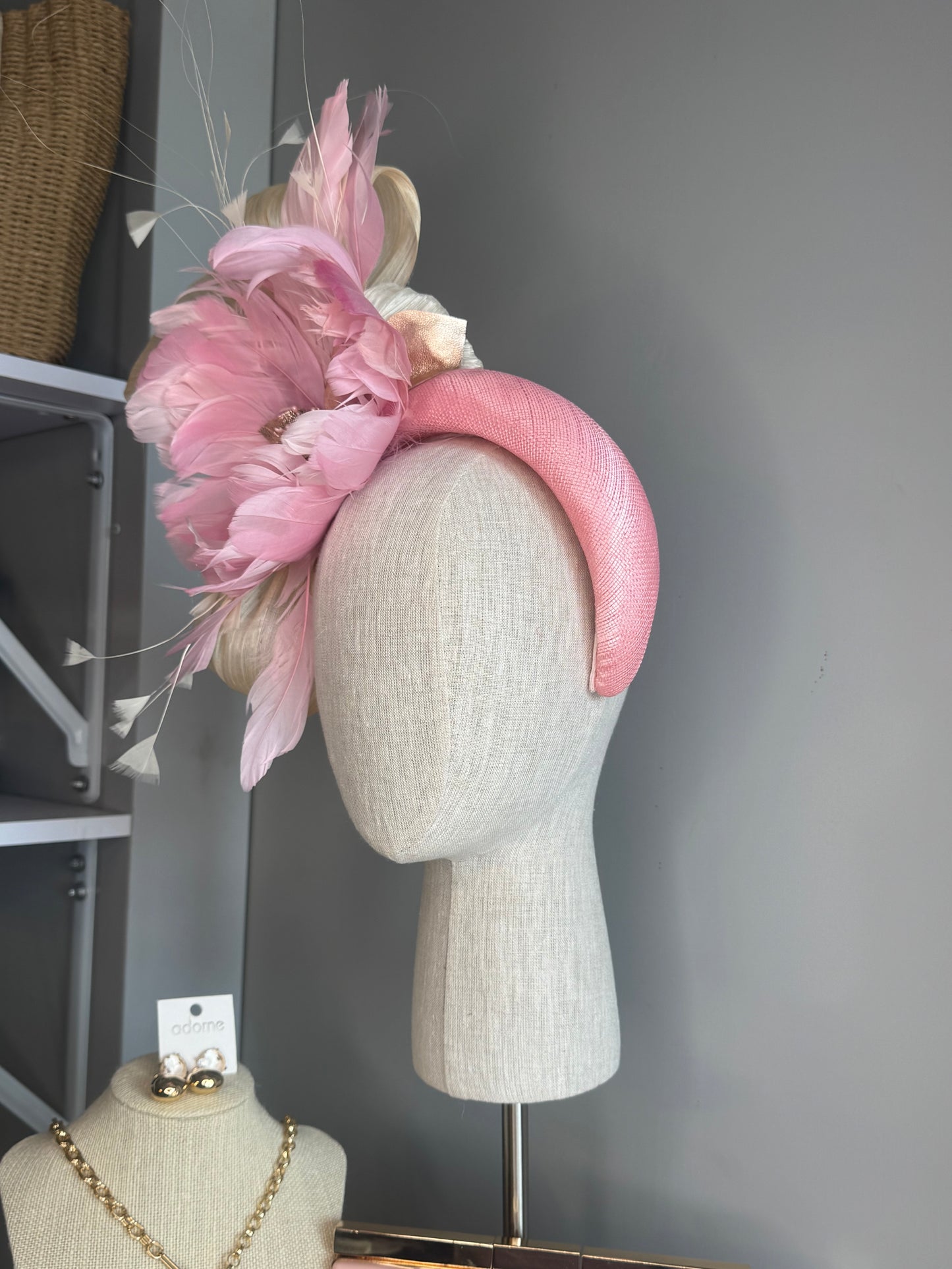 “Merridi” soft pink & cream statement