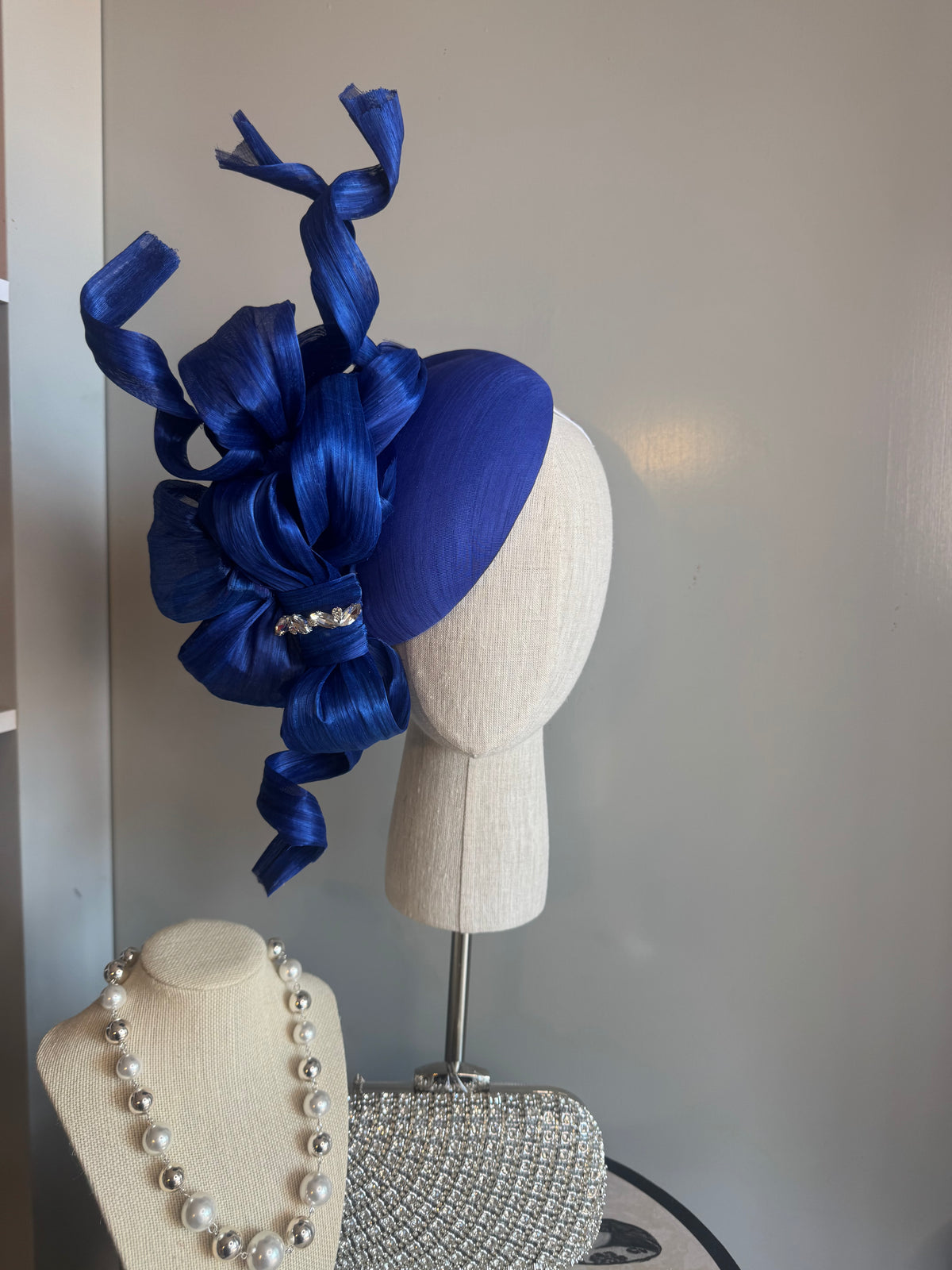 “Hollie” blue statement