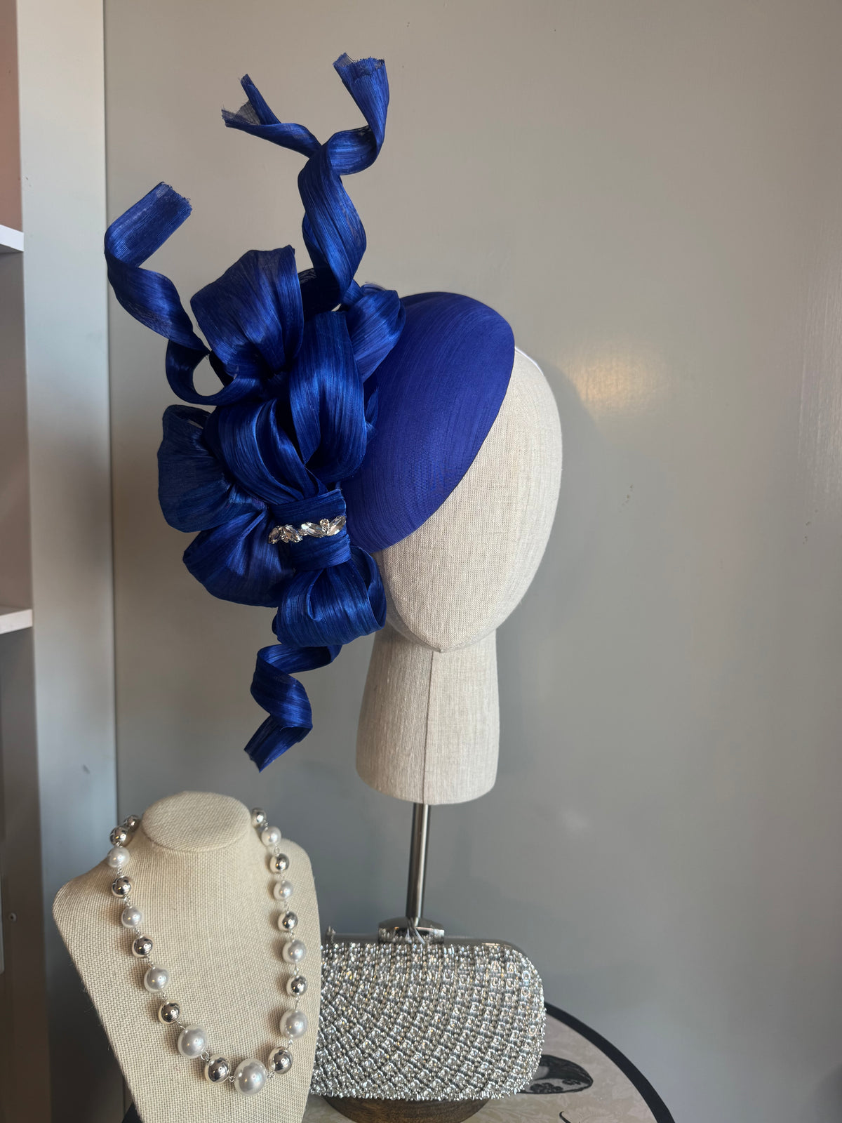 “Hollie” blue statement