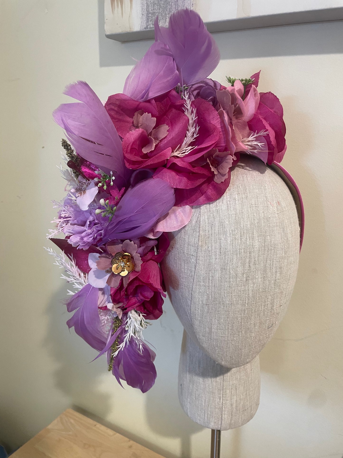 Magenta and lilac statement