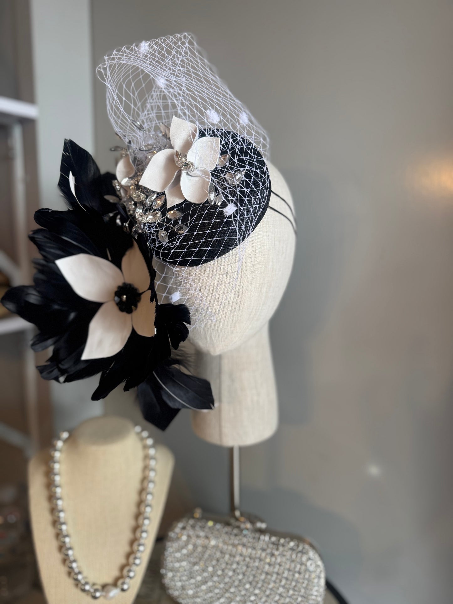 “Filly” black & white statement