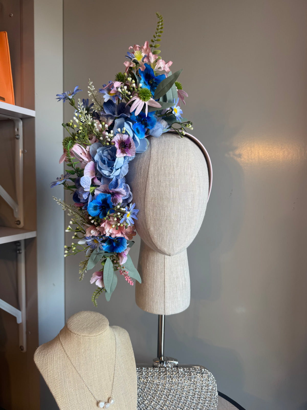“Emma” spring gum floral