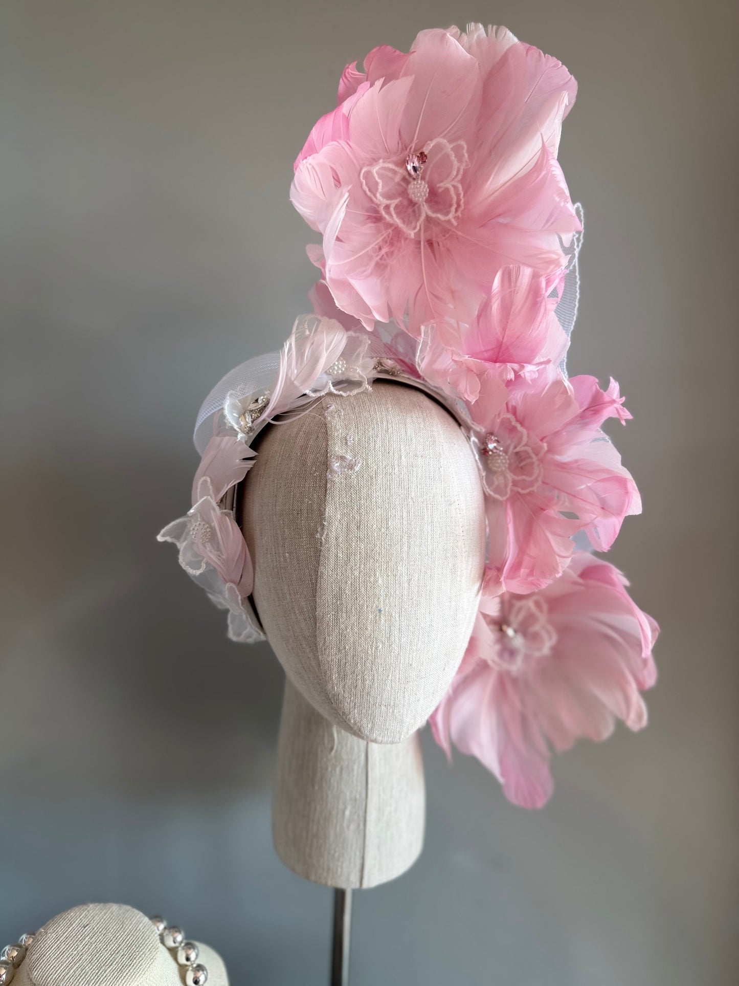 “Phoebe” pink & white lace feather floating statement