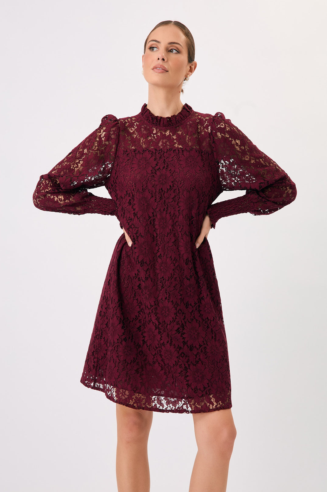Olivia lace long sleeve dress burgundy size 10