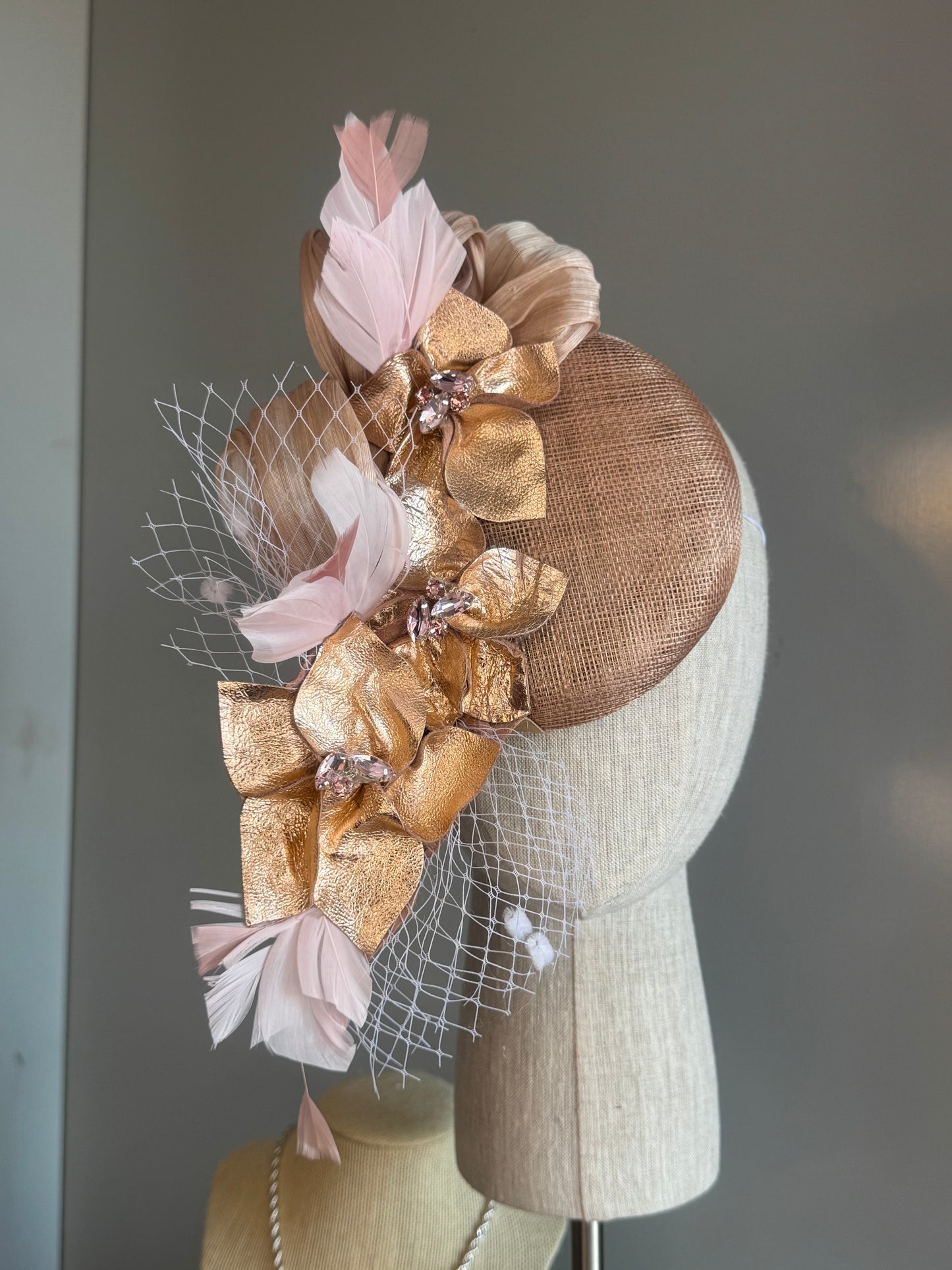 “Scottie” rose gold soft pink statement