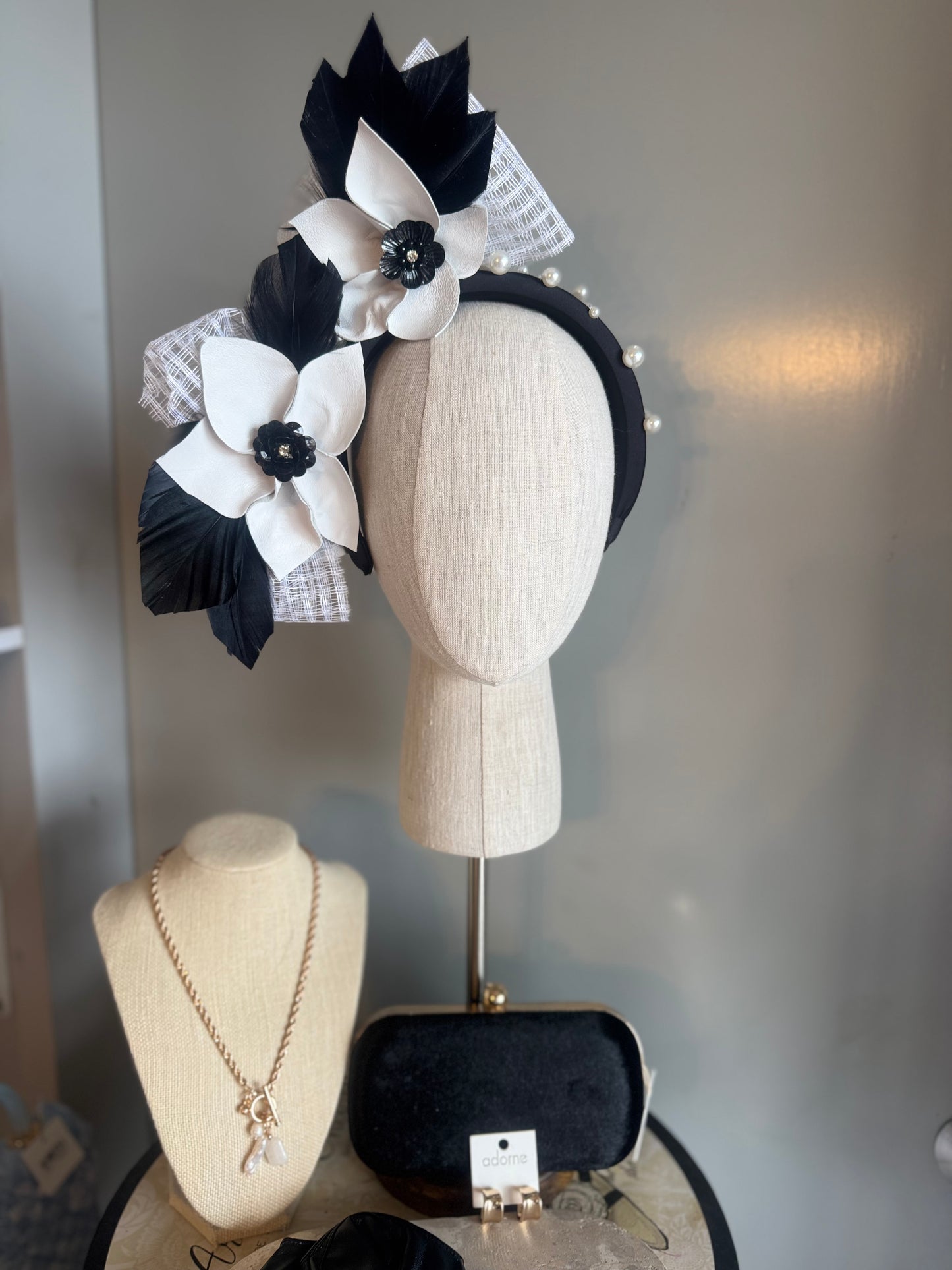 “Candice” Black & white statement