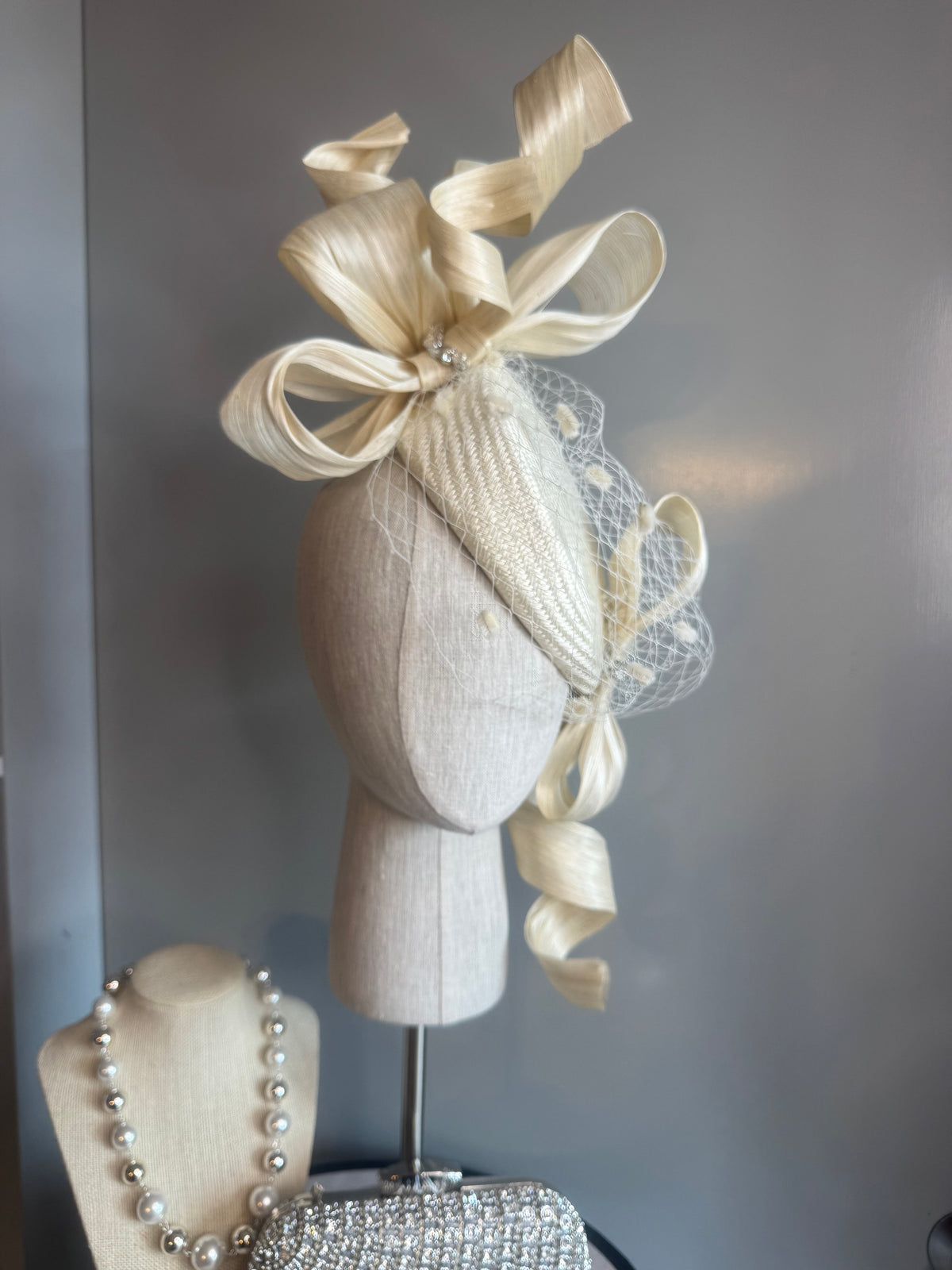 “Bridie” Cream statement