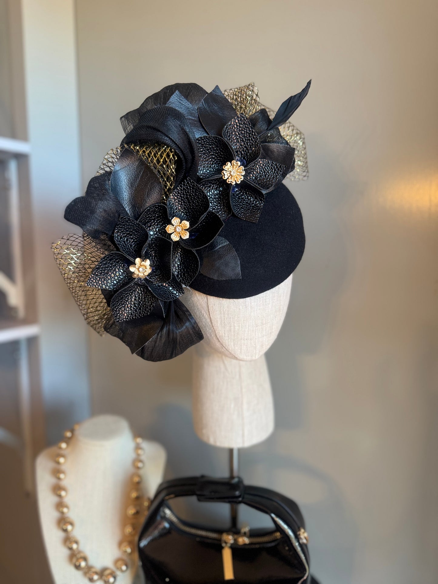 “Xanthe” black & gold pillbox