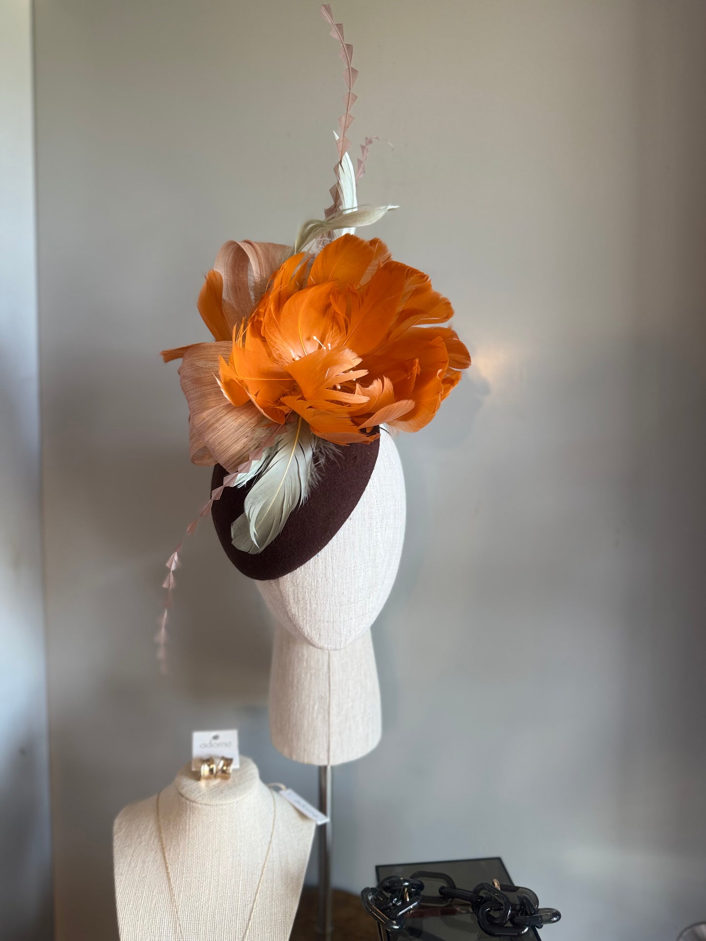 “Celeste” caramel,blush & moss feather floral pillbox